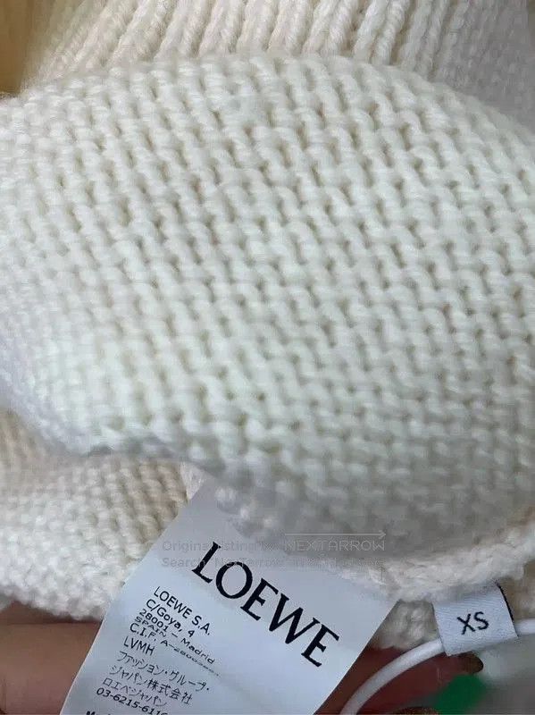 Loewe Loewe White Cashmere Long Sleeve Sweater . Size XS / US 0-2 / IT 36-38 - 5 Thumbnail