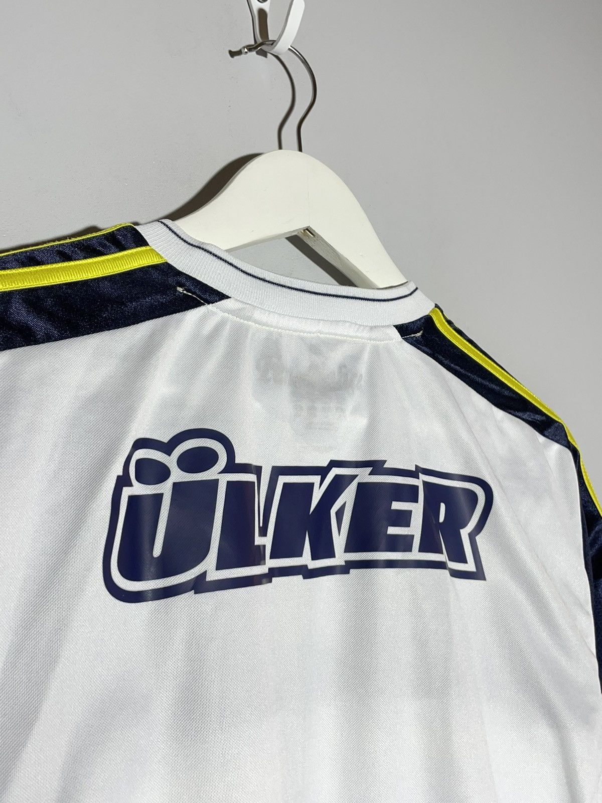 Adidas Fenerbahce Adidas 2013/14 Away Y2k Streetwear Football Shirt Size US L / EU 52-54 / 3 - 12 Thumbnail