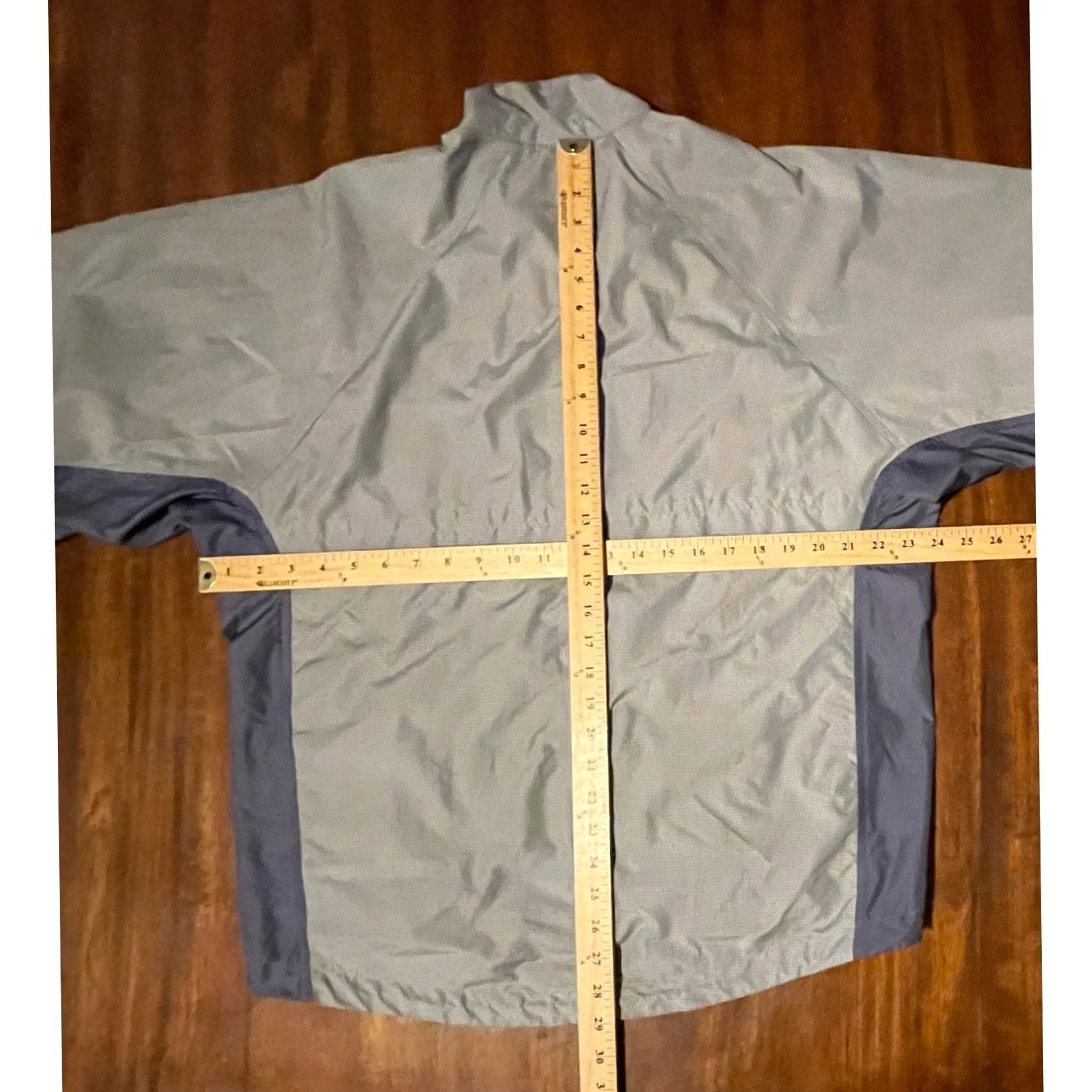 Vintage IllumiNITE Mens Jacket Windbreaker Run Reflective Lightweight Gray L Zip Outer Shell Polyester Breathable All Seasons Sports Activewear jackets) Size US L / EU 52-54 / 3 - 5 Thumbnail