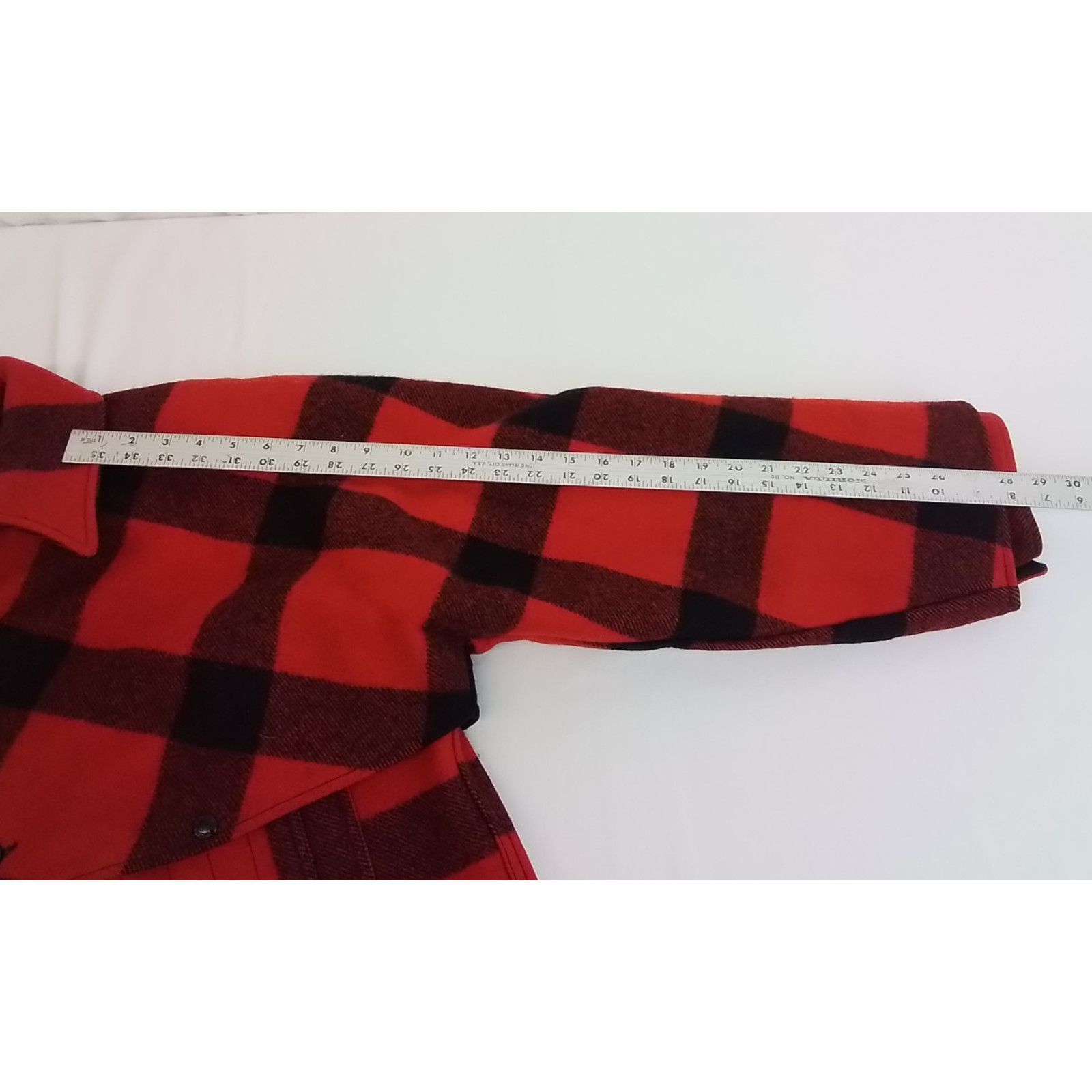 Filson C.C. Filson Mackinaw Jacket Men's XL (44) Red Buffalo Plaid Size US XL / EU 56 / 4 - 12 Thumbnail