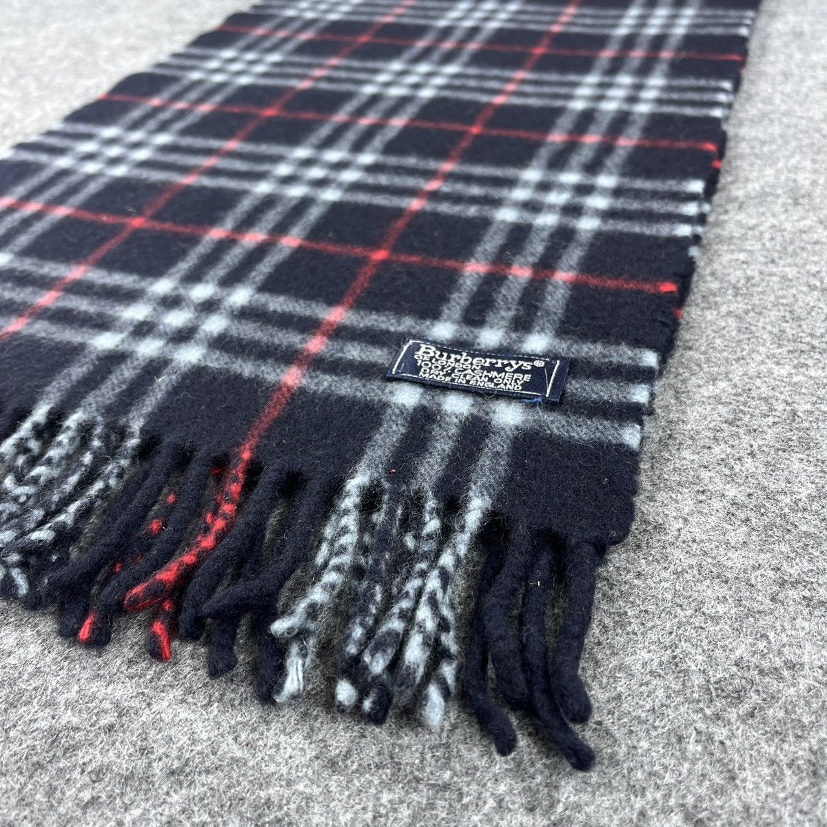 Burberry Vintage Burberry Scarf / Muffler / Neckwear T1508 Size ONE SIZE - 6 Thumbnail
