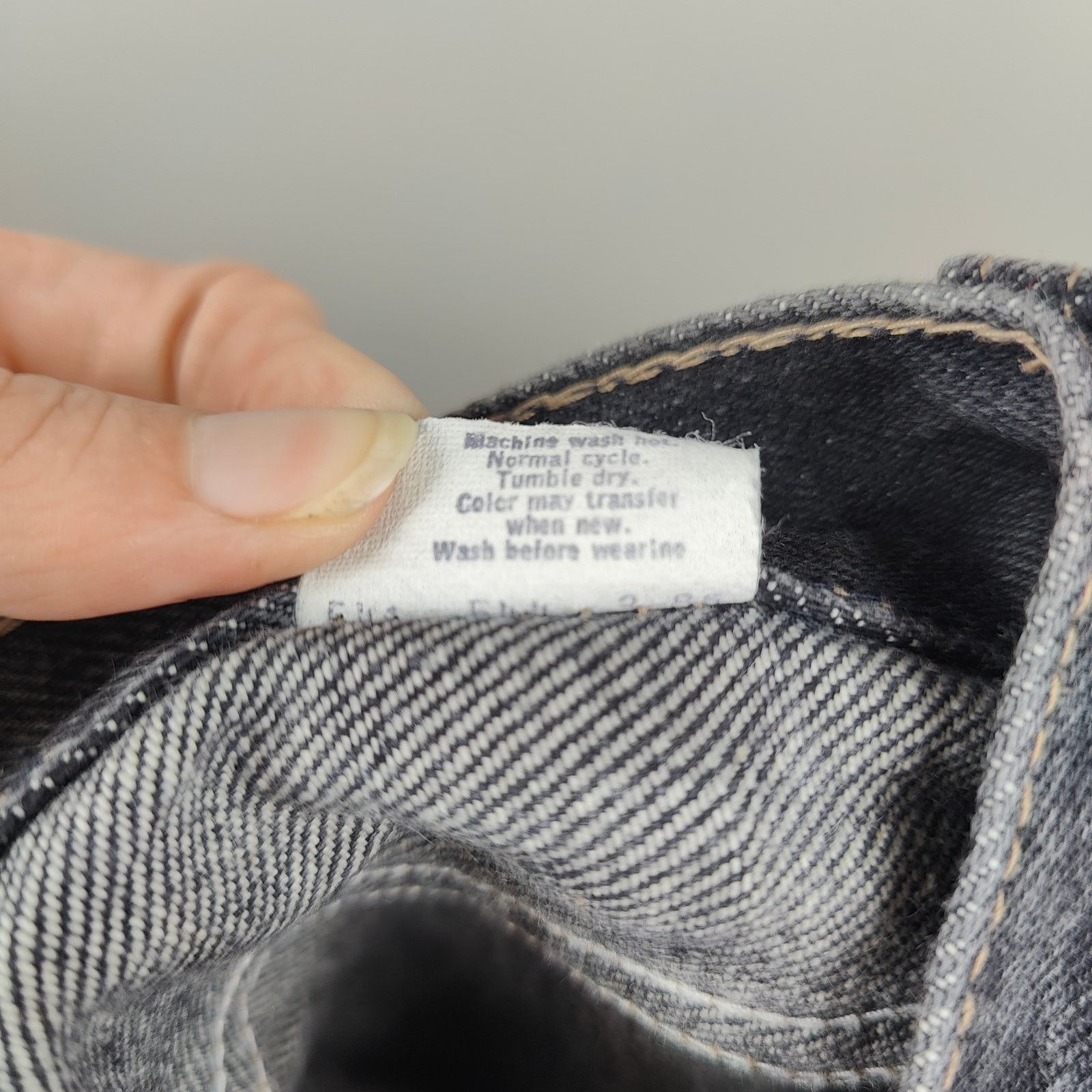 Levi's Vintage Levi's 26501 90s Straight Jeans Womens 25 Black Size 25" / US 0 / IT 36 - 9 Thumbnail
