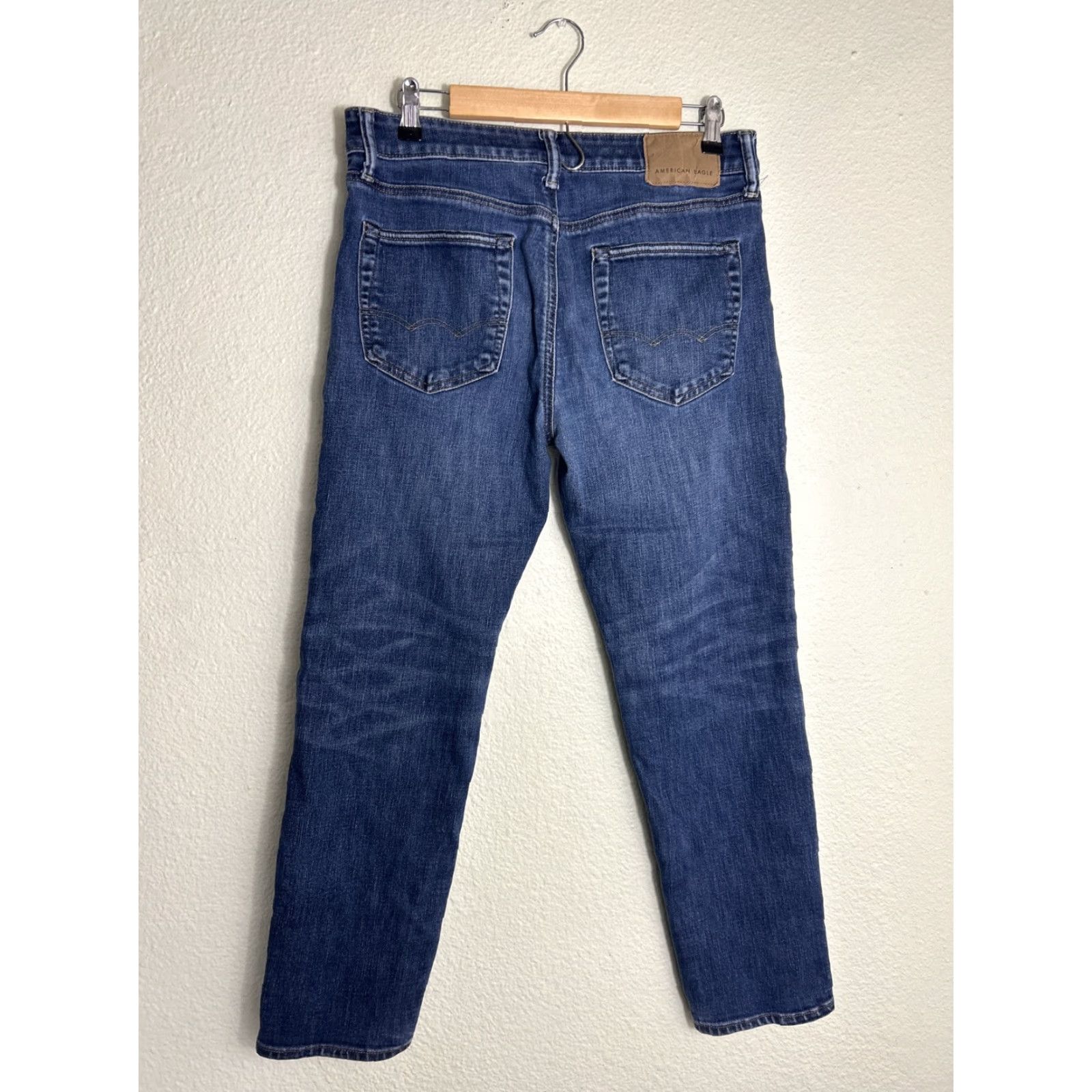 American Eagle Outfitters American Eagle Jeans Men's 30 x 27.5 Airflex + Athletic Fit Blue Straight Jeans Men Size US 30 / EU 46 - 7 Thumbnail