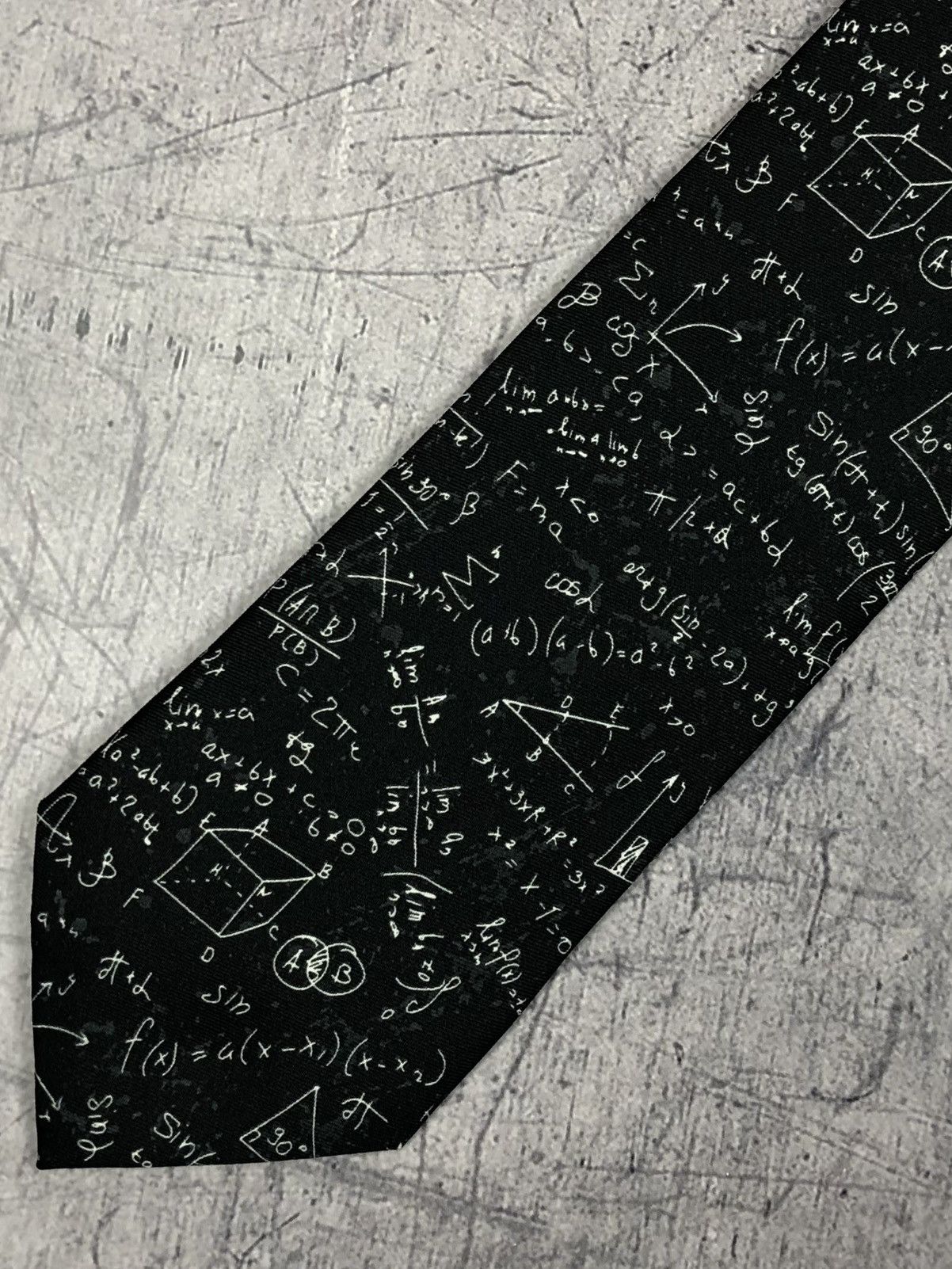 Arts & Science Wild Mathematics Sinus Cosinus Geometry Tangents Tie Size ONE SIZE - 1 Thumbnail