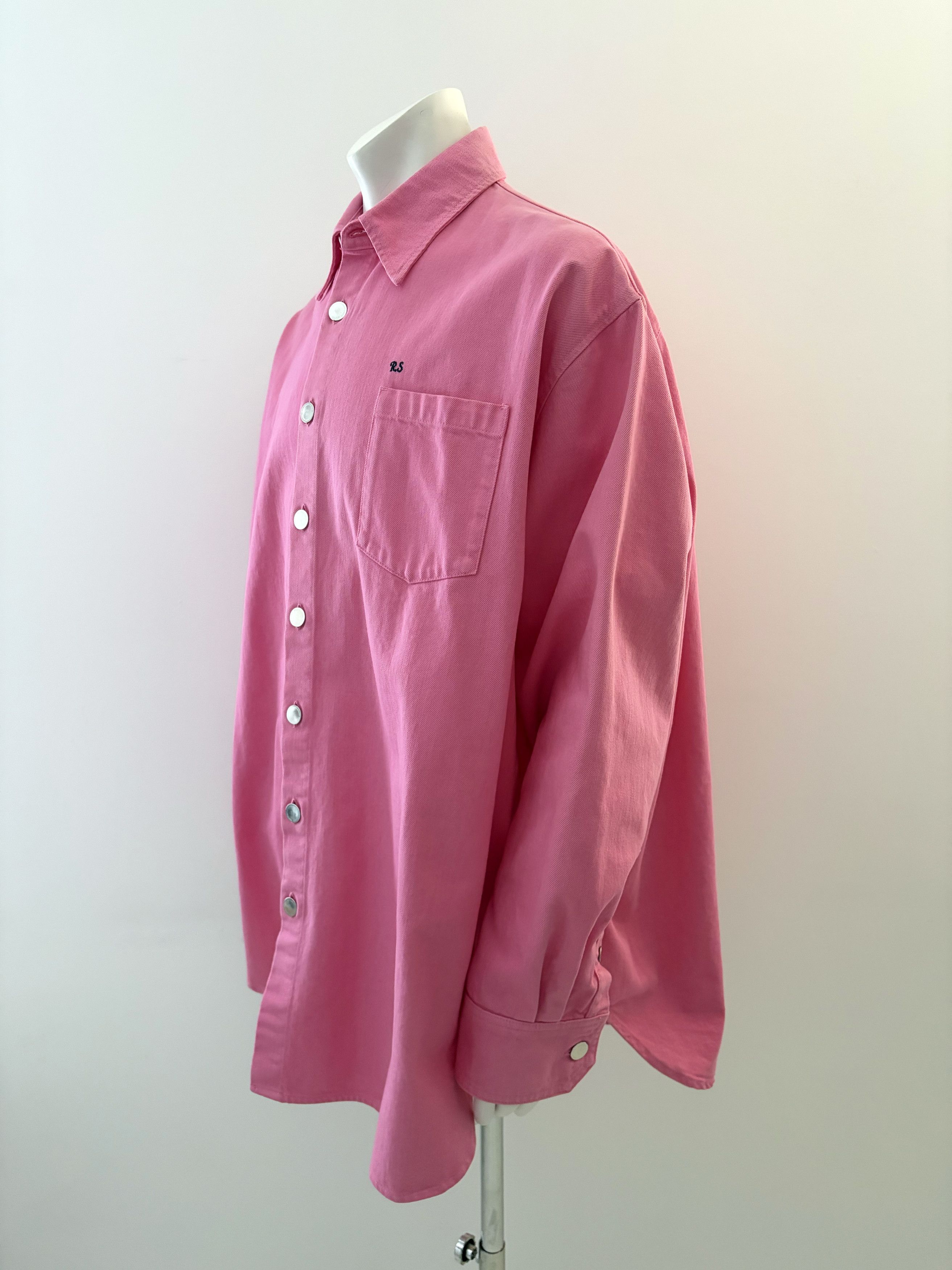Raf Simons AW21 'Big Fit Denim Shirt' Light Pink Size US L / EU 52-54 / 3 - 2 Thumbnail