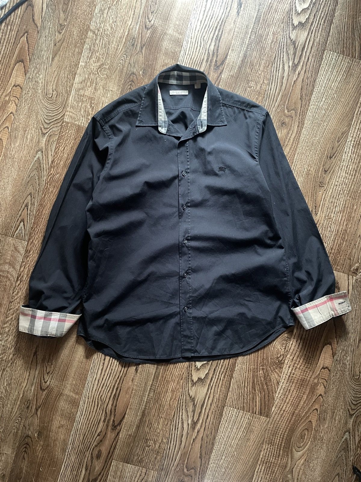 Burberry Vintage Burberry Shirt In A Cage Button Up Long Sleeve XL Size US XL / EU 56 / 4 - 1 Thumbnail