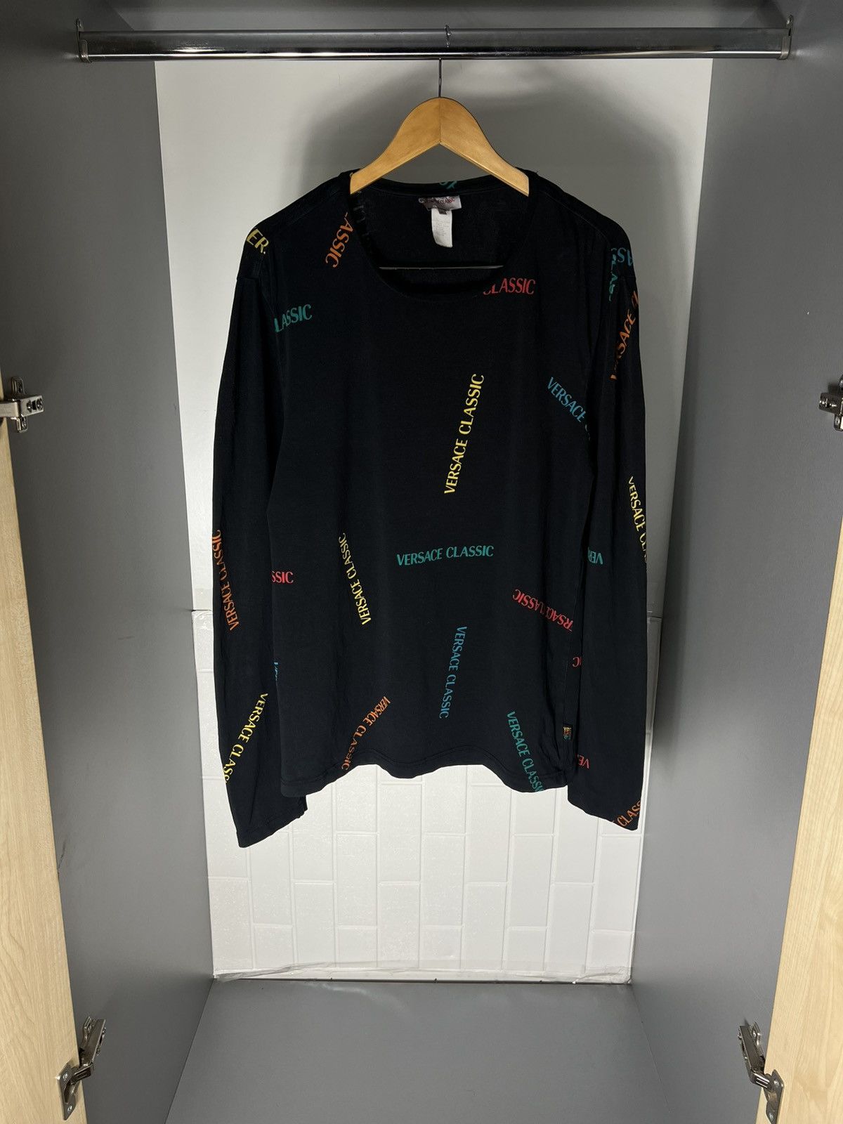 Versace VINTAGE VERSACE CLASSIC ITALIAN DESIGNER RETRO MONOGRAM 90s Size US XL / EU 56 / 4 - 1 Thumbnail