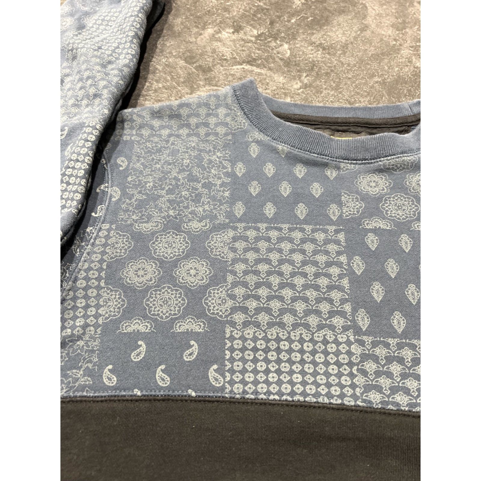 Vintage 10 Deep Mens Sweatshirt Crew Neck Pullover Size L Blue Cotton Long Sleeve Modern Crew Neck Sweatshirt Mens L Size US L / EU 52-54 / 3 - 4 Thumbnail