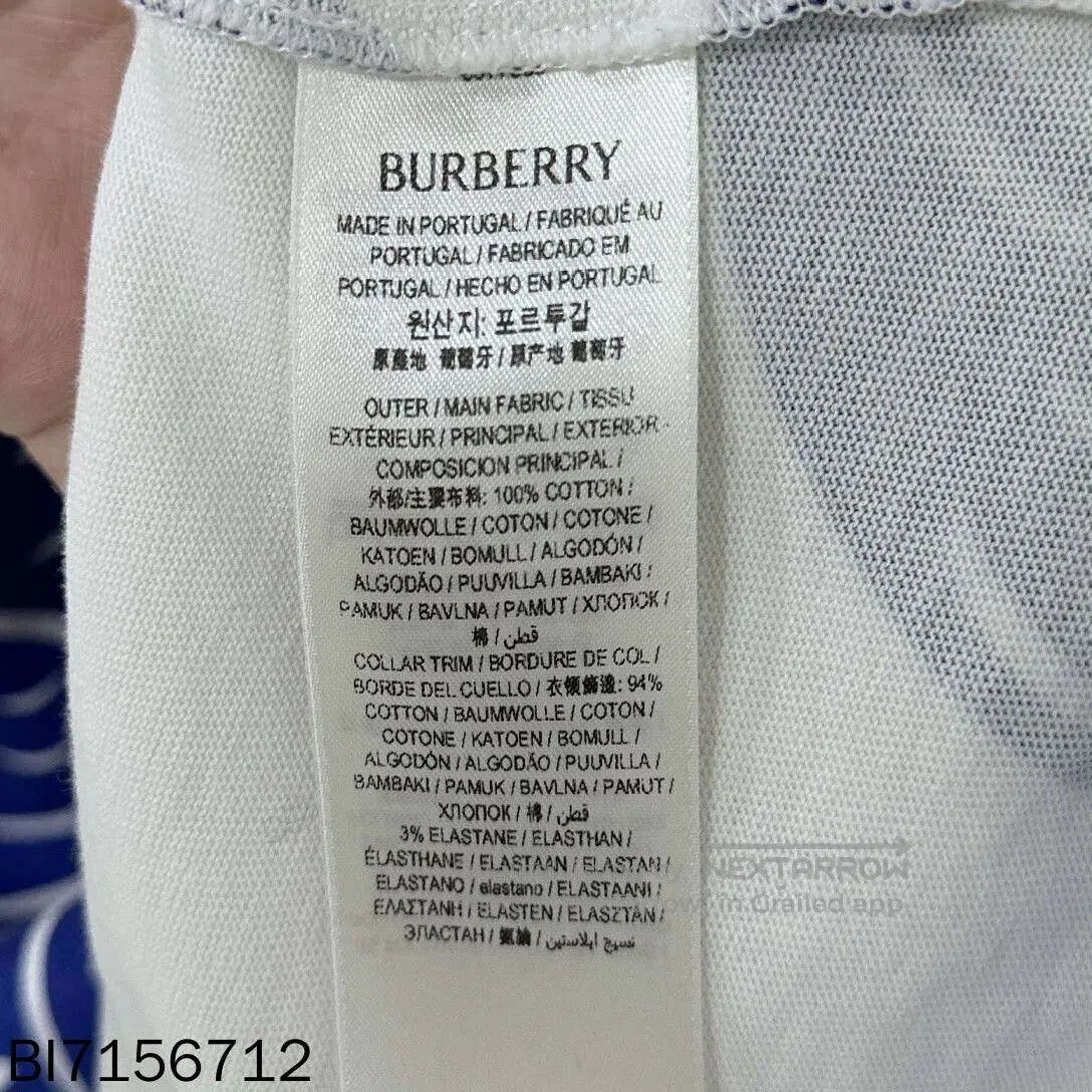 Burberry new blue and white Burberry short sleeve t-shirt. Size US S / EU 44-46 / 1 - 5 Thumbnail