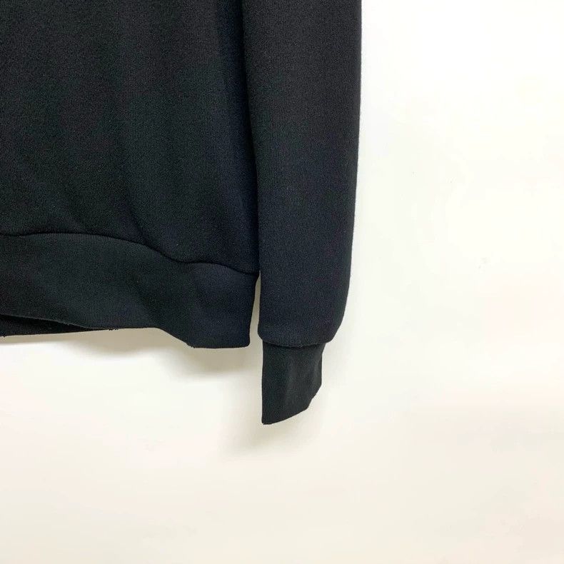 Gucci Gucci Rivet heavy industry floral embroidery round-neck swe Size US M / EU 48-50 / 2 - 8 Thumbnail