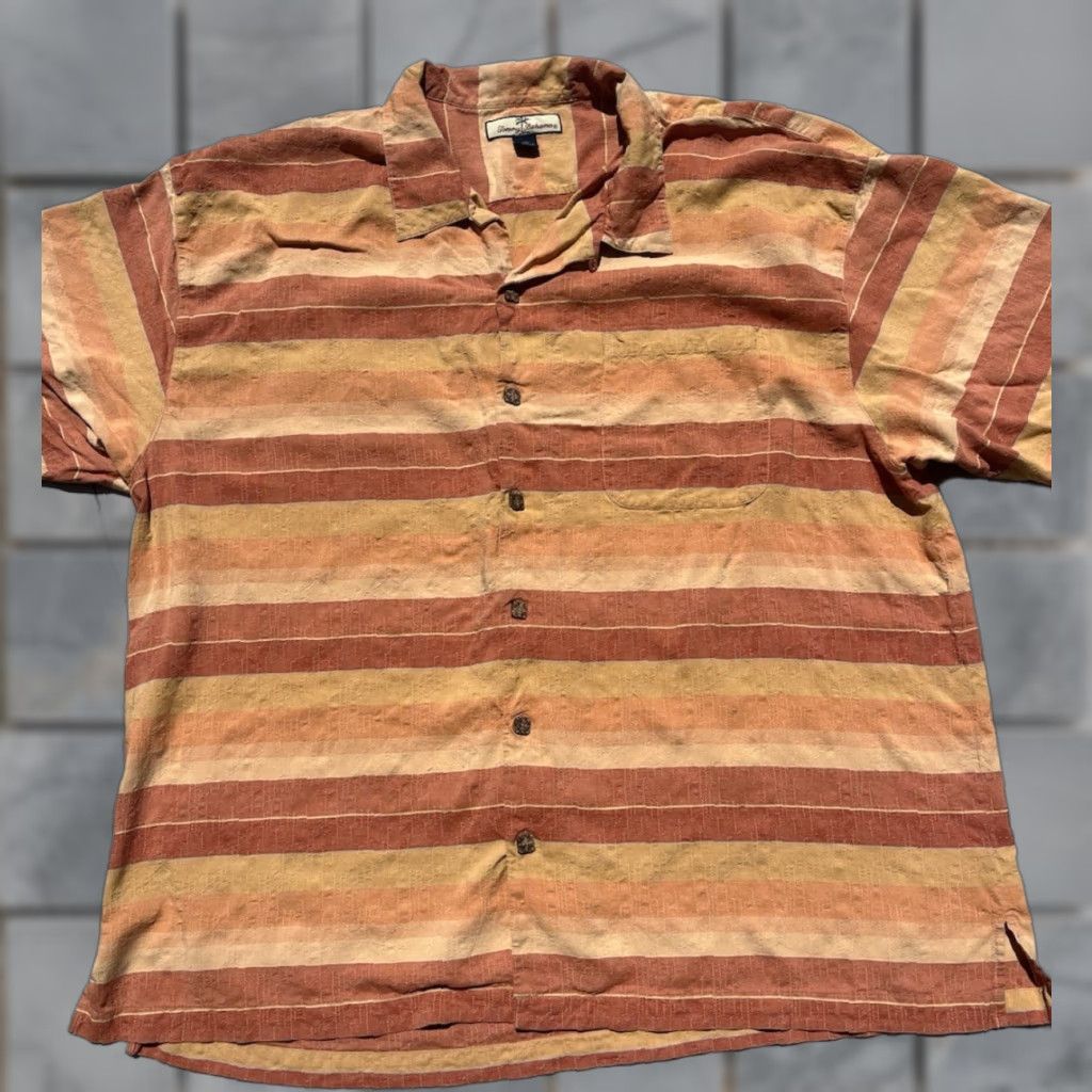 Tommy Bahama Tommy Bahama Shirt Multicolor Floral Silk 2XL Button-Up Shirt Men’s Casual Hawaii TIKI Classic Beach Hawaiian Logo Button-Down Silk Size US XXL / EU 58 / 5 - 1 Thumbnail