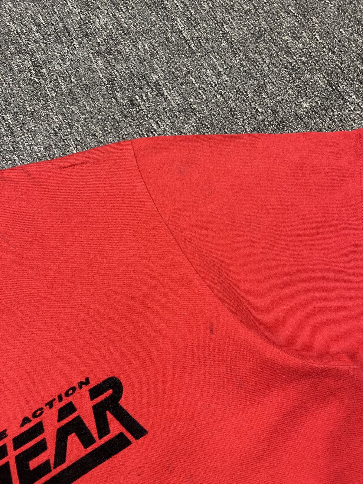 Uniqlo Metal Gear 25th Anniversary Shirt Size US L / EU 52-54 / 3 - 7 Thumbnail