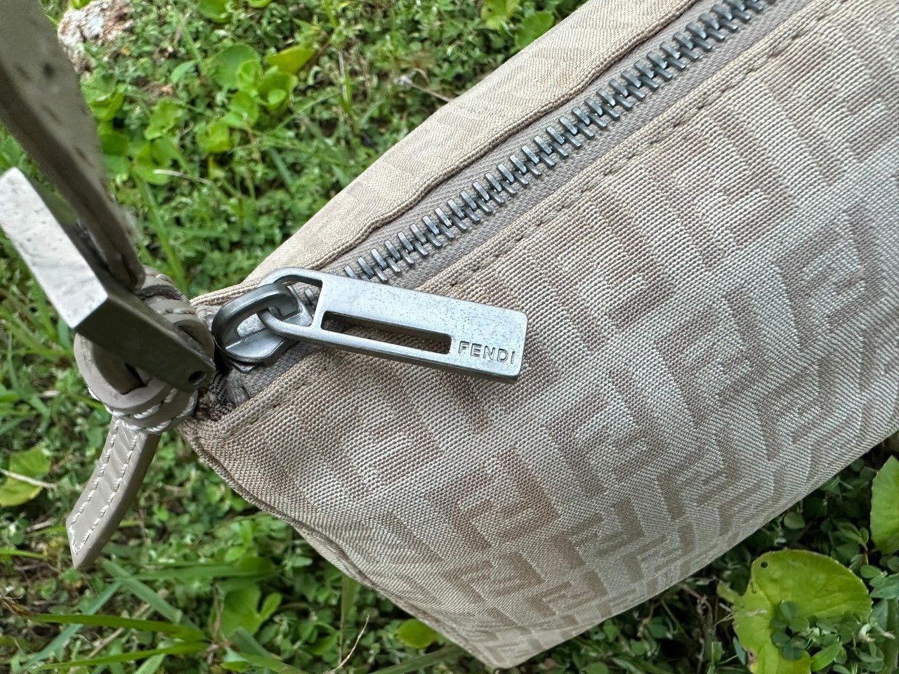 Fendi Authentic Fendi Zucchino Canvas Baguette Shoulder Bag Size ONE SIZE - 8 Thumbnail