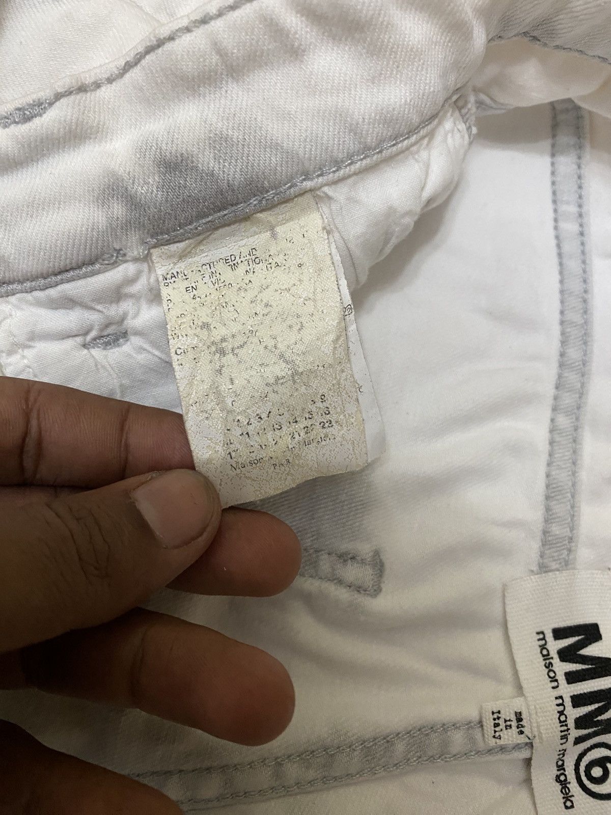 Maison Margiela Maison Margiela Distressed White Denim Jeans very rare Size US 29 - 10 Thumbnail