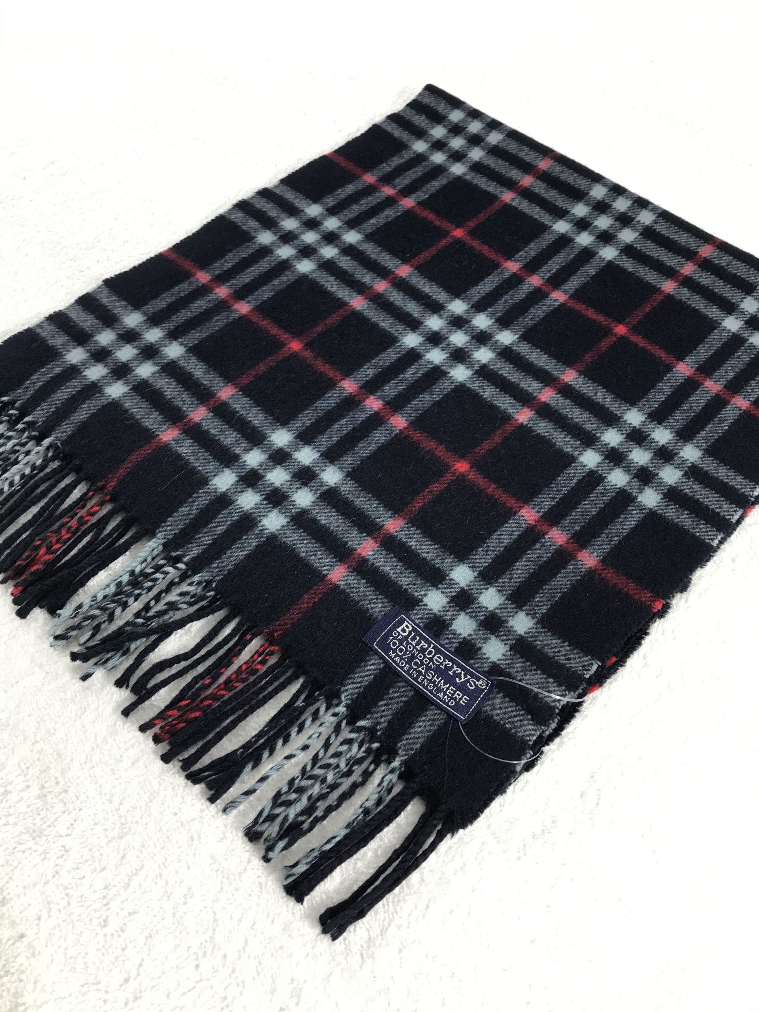Burberry Vintage Burberry Scarf/Muffler/Neckwear MF601 Size ONE SIZE - 3 Thumbnail