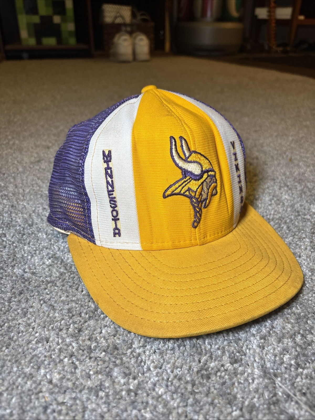 NFL × Vintage Vintage Minnesota Vikings AJD Lucky Stripes Snapback Hat Size ONE SIZE - 1 Thumbnail