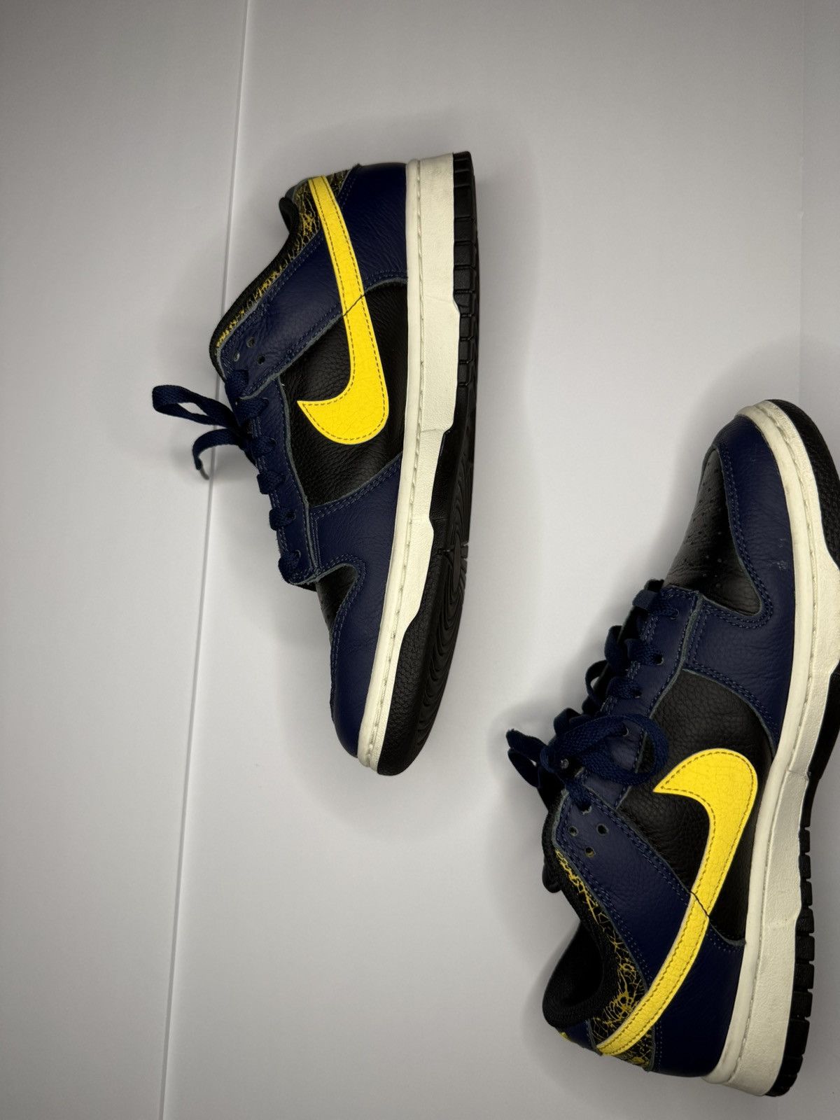 Nike Nike Dunk Low “Vintage Michigan” Size US 9 / EU 42 - 3 Thumbnail
