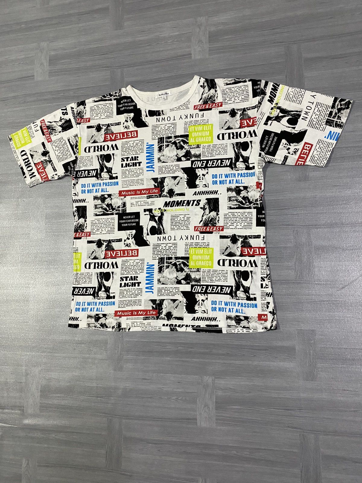 Japanese Brand Thunder Storm Newspaper Headlines Tees Size US XL / EU 56 / 4 - 2 Thumbnail