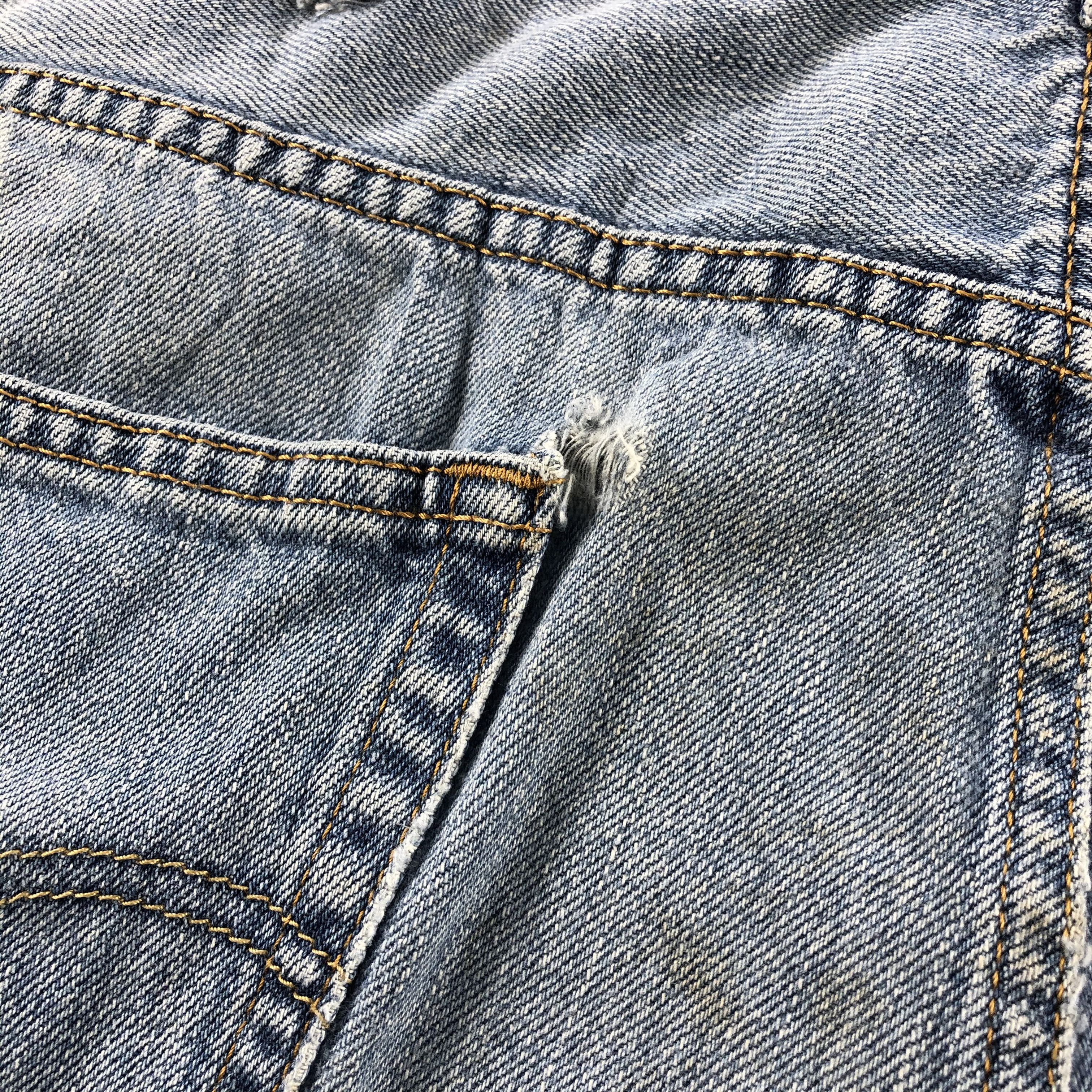 Levi's Vintage Levis 550 Light Wash Jeans-J1291 Size US 43 - 8 Thumbnail