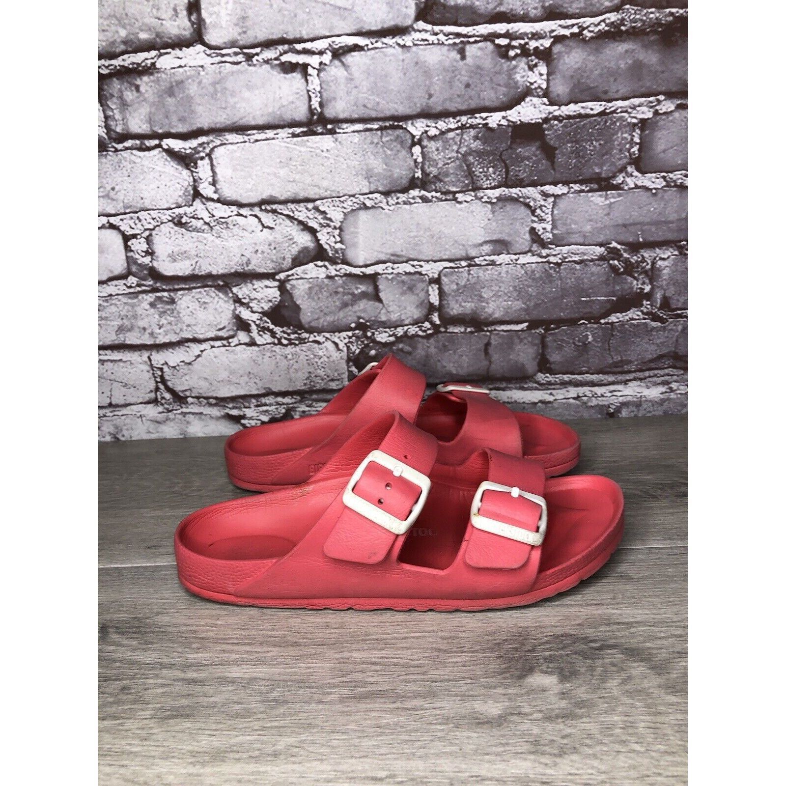 Birkenstock Birkenstock Arizona EVA Pink Foam Rubber Slides Sandals Wome Size US 6.5 / IT 36.5 - 3 Thumbnail