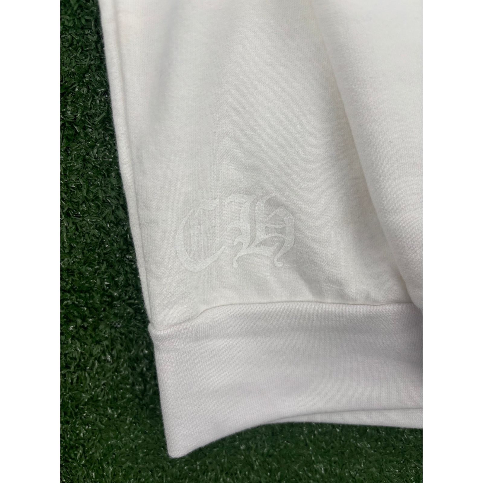 Chrome Hearts Chrome Hearts "Love You" Letter White Crewneck Sweater XL Size US XL / EU 56 / 4 - 4 Thumbnail