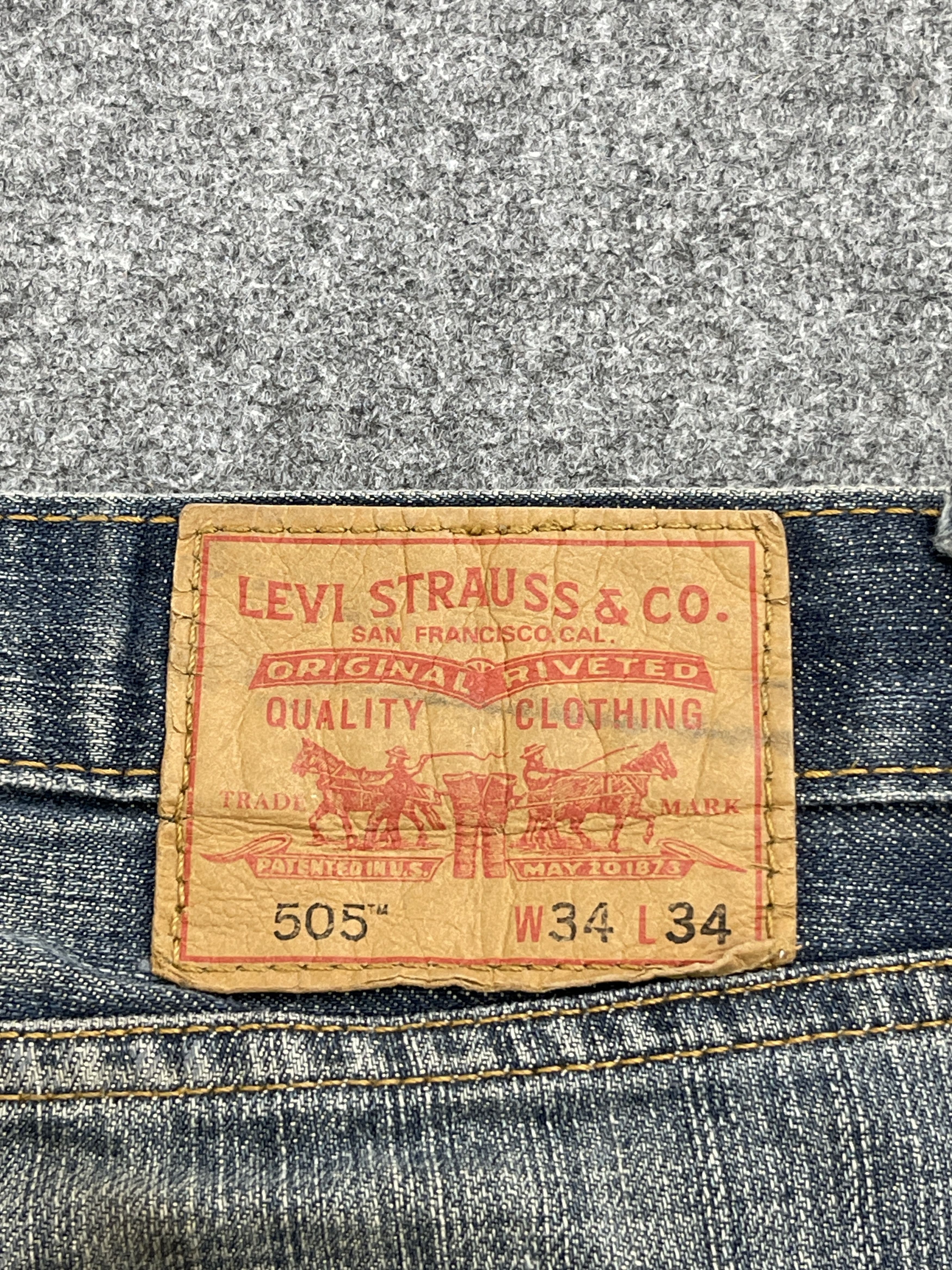 Levi's × Vintage Distressed Faded Blue Vintage Levis 505 Jeans DP2563 Size US 33 - 5 Thumbnail
