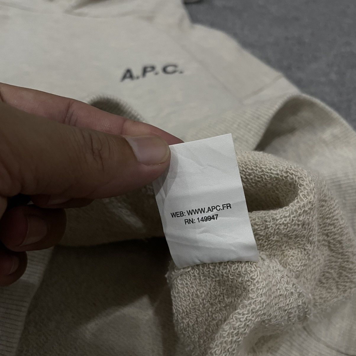 A.P.C. APC Cropped Pullover Hoodie Off White Small Logo Size US S / EU 44-46 / 1 - 5 Thumbnail