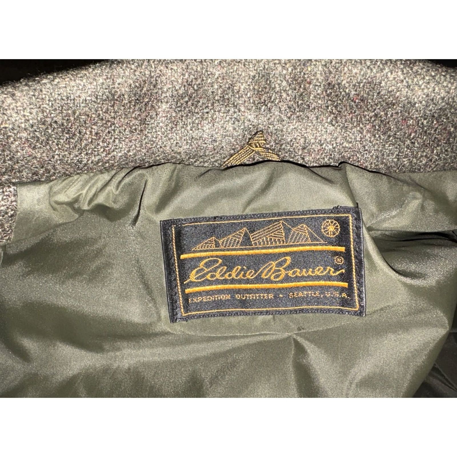 Eddie Bauer VINTAGE Eddie Bauer Wool Bomber Jacket Coat Green Full Zip Button Mens L Regular Size Size US L / EU 52-54 / 3 - 4 Thumbnail
