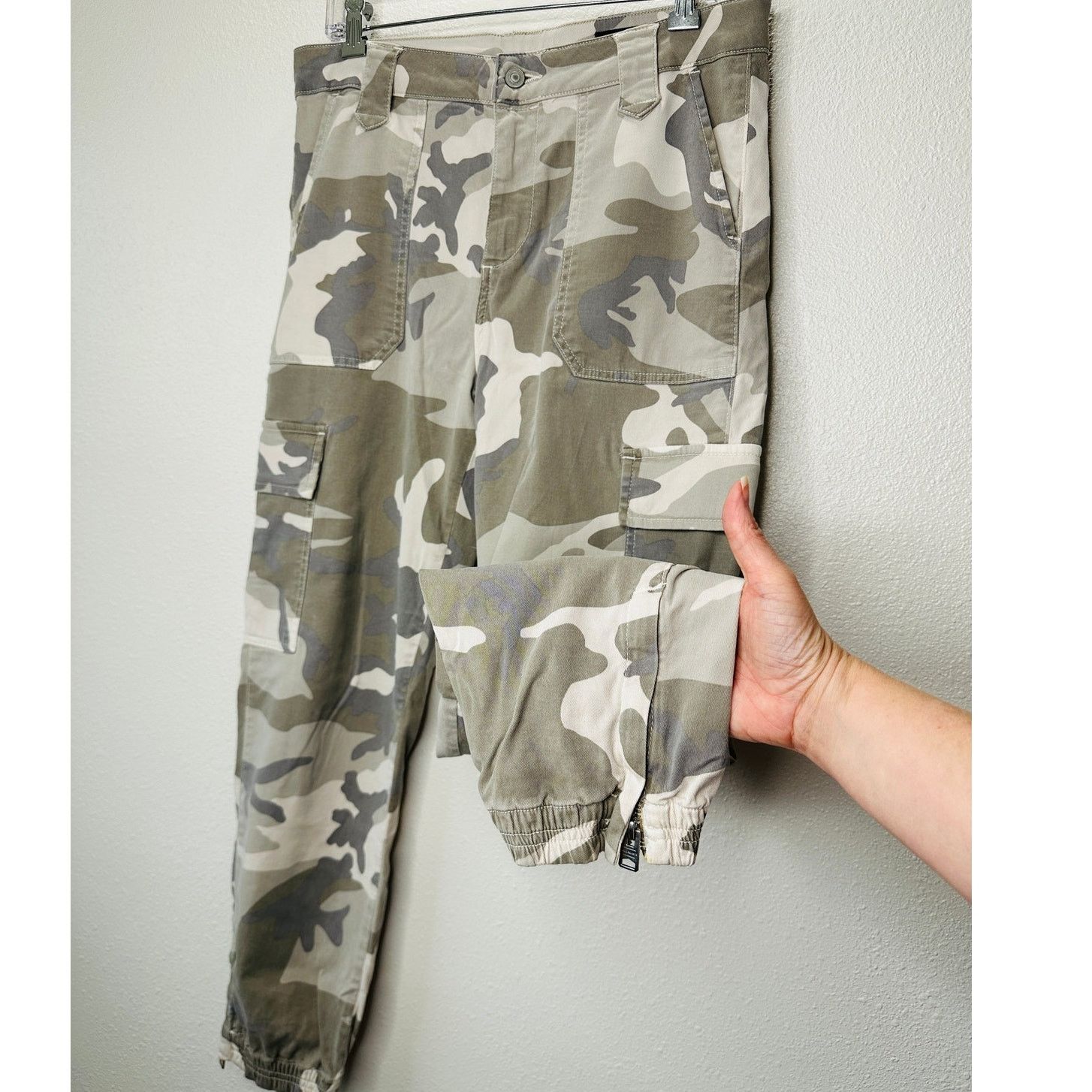 Allsaints Allsaints Tan & Green Camo Nola Cargo Zip Ankle Trouser 29 Size 29" - 2 Thumbnail