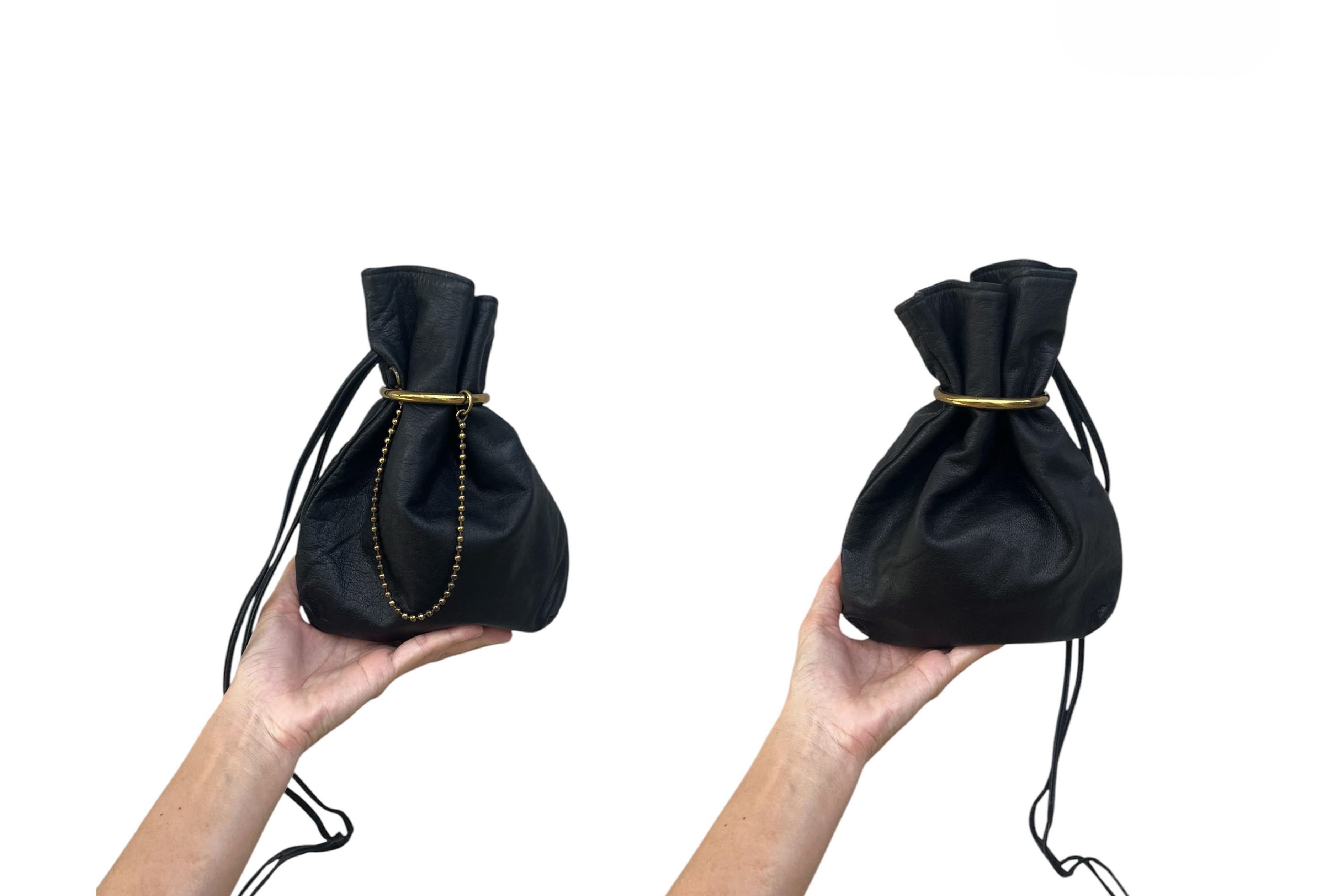 Vintage Vintage Black Genuine Leather crossbody SAC bag, hoop detail Size ONE SIZE - 3 Thumbnail