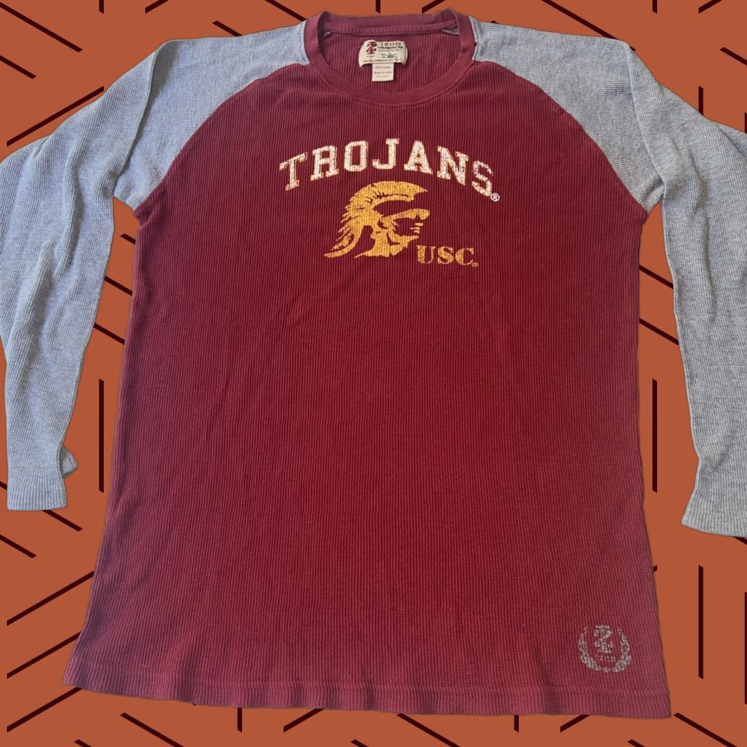 Izod VINTAGE Izod Collegiate USC Trojans L/S Thermal Shirt Adult Large Red Men Logo 90s USC Trojans Football NCAA Shirt Size US L / EU 52-54 / 3 - 1 Thumbnail