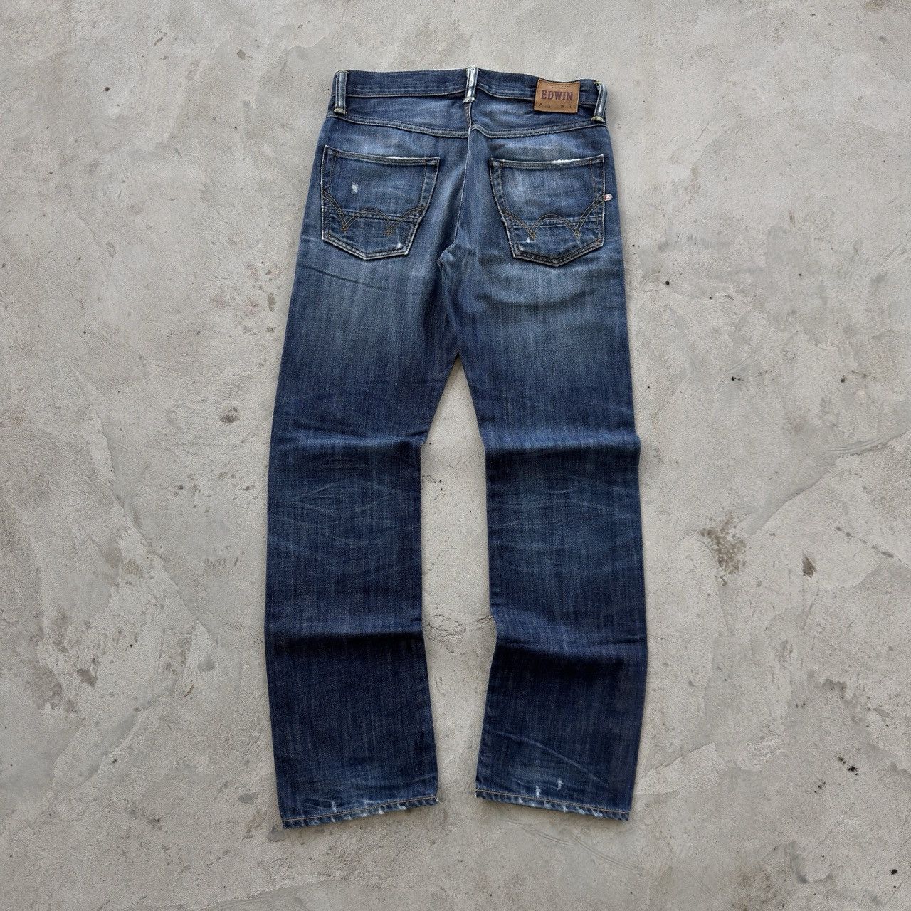 Edwin Edwin ED-47 Regular Straight Indigo Denim Jeans 30x32 Size US 30 / EU 46 - 1 Thumbnail