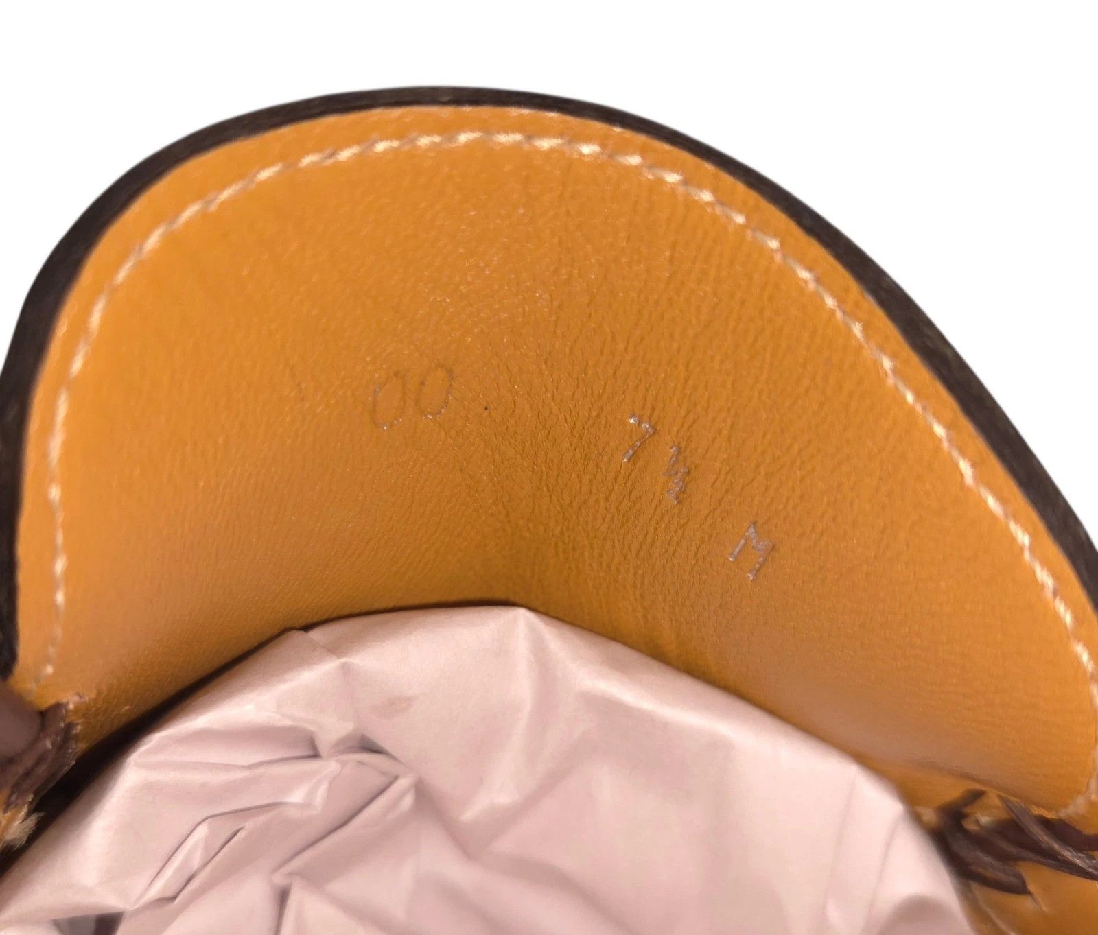 Salvatore Ferragamo Salvatore Ferragamo Lug Sole Loafers US 7.5 EU 37.5 Womens Size US 7.5 / IT 37.5 - 11 Thumbnail