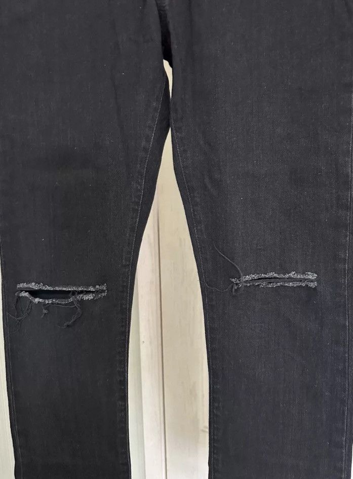Saint Laurent Paris × Yves Saint Laurent Saint Laurent YSL Knife Cut Jeans2410-Nextarrow Size US 31 - 3 Thumbnail