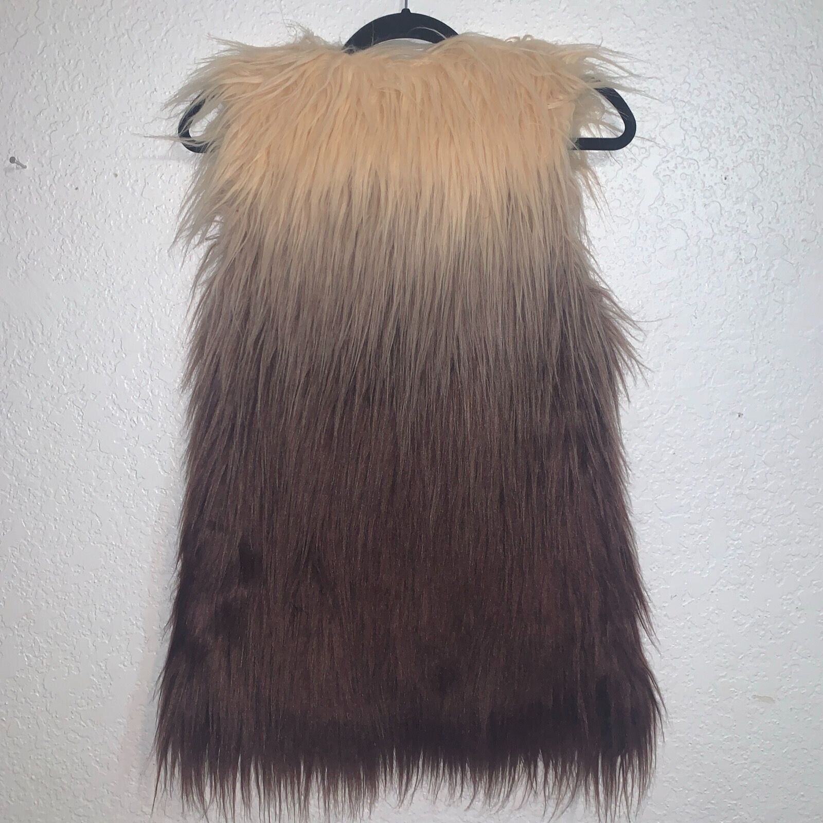 Vintage Me Jane "Almost Famous" Style Ombre' Faux Fur Vest Satin Lin Size M / US 6-8 / IT 42-44 - 4 Thumbnail