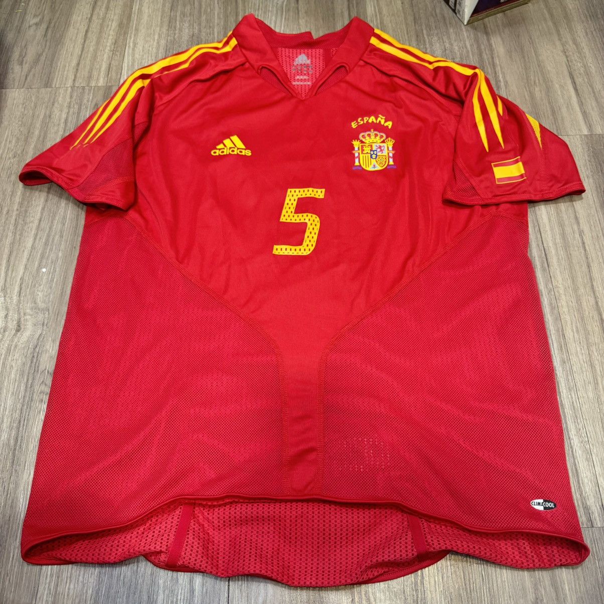 Adidas Spain 04/05 player issue home shirt #5 Puyol Size US L / EU 52-54 / 3 - 1 Thumbnail