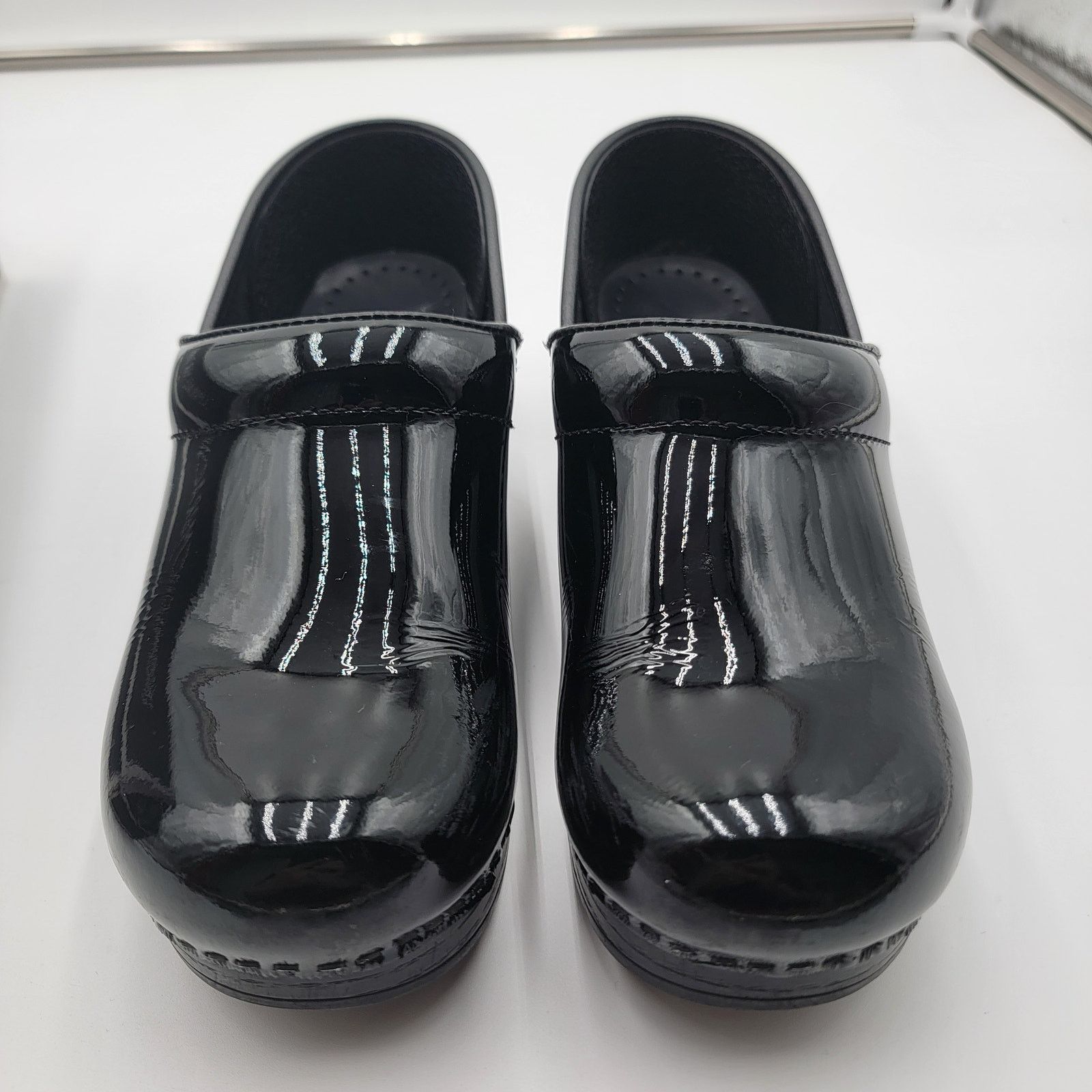 Dansko Dansko Wide XP 2.0 Waterproof Clog Patent Leather Black 7.5 Size US 7.5 / IT 37.5 - 3 Thumbnail