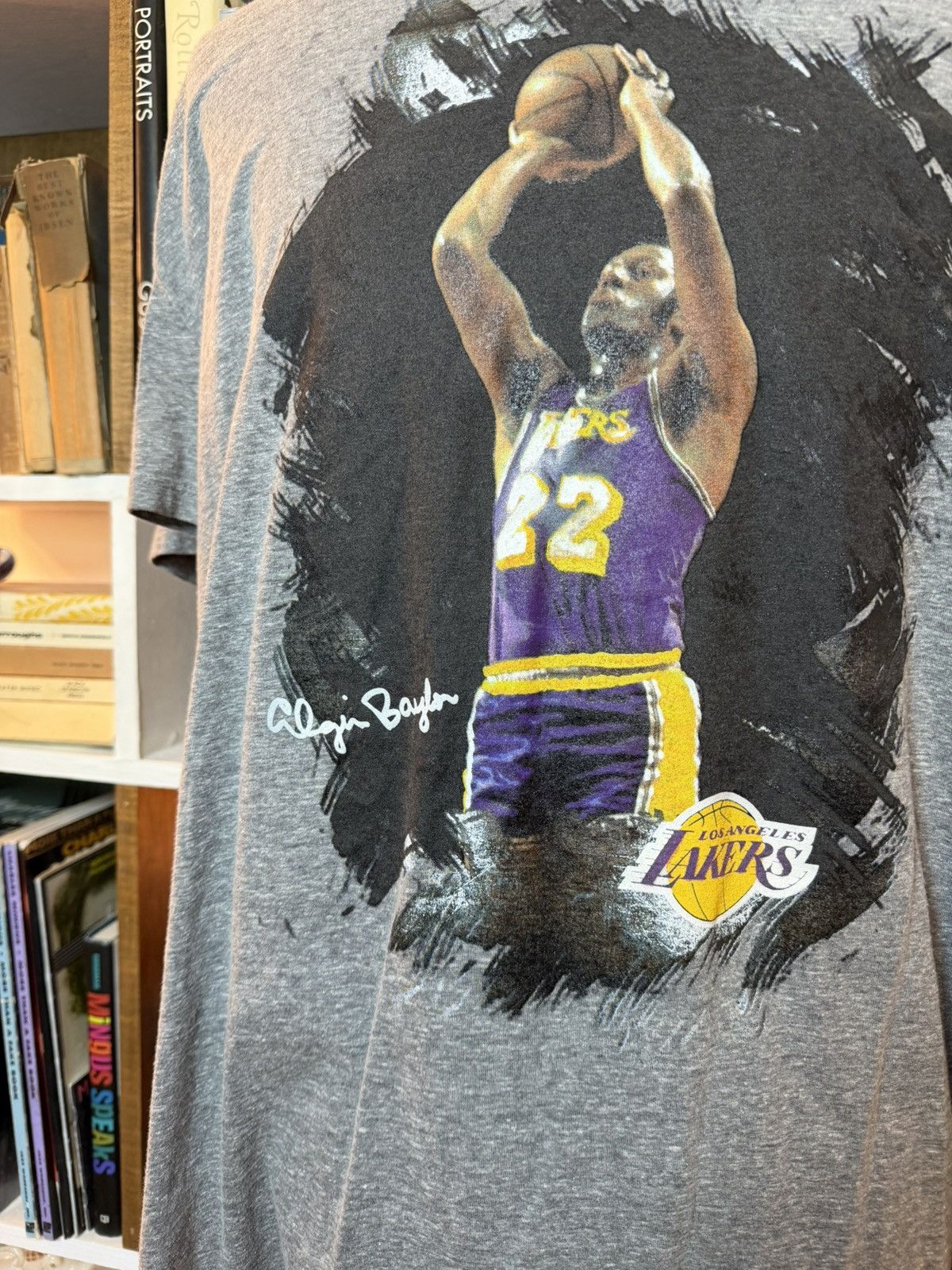 Vintage elgin baylor lakers t shirt Size US XL / EU 56 / 4 - 2 Thumbnail