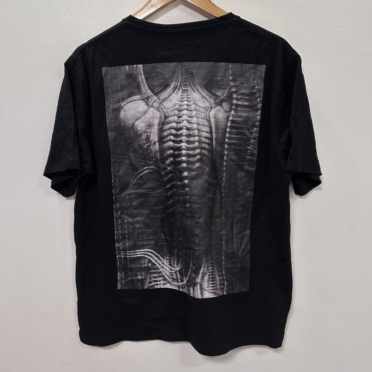 Club Sorayama Sorayama x H.R. Giger Rare Collab Alien Tee Size US M / EU 48-50 / 2 - 1 Thumbnail