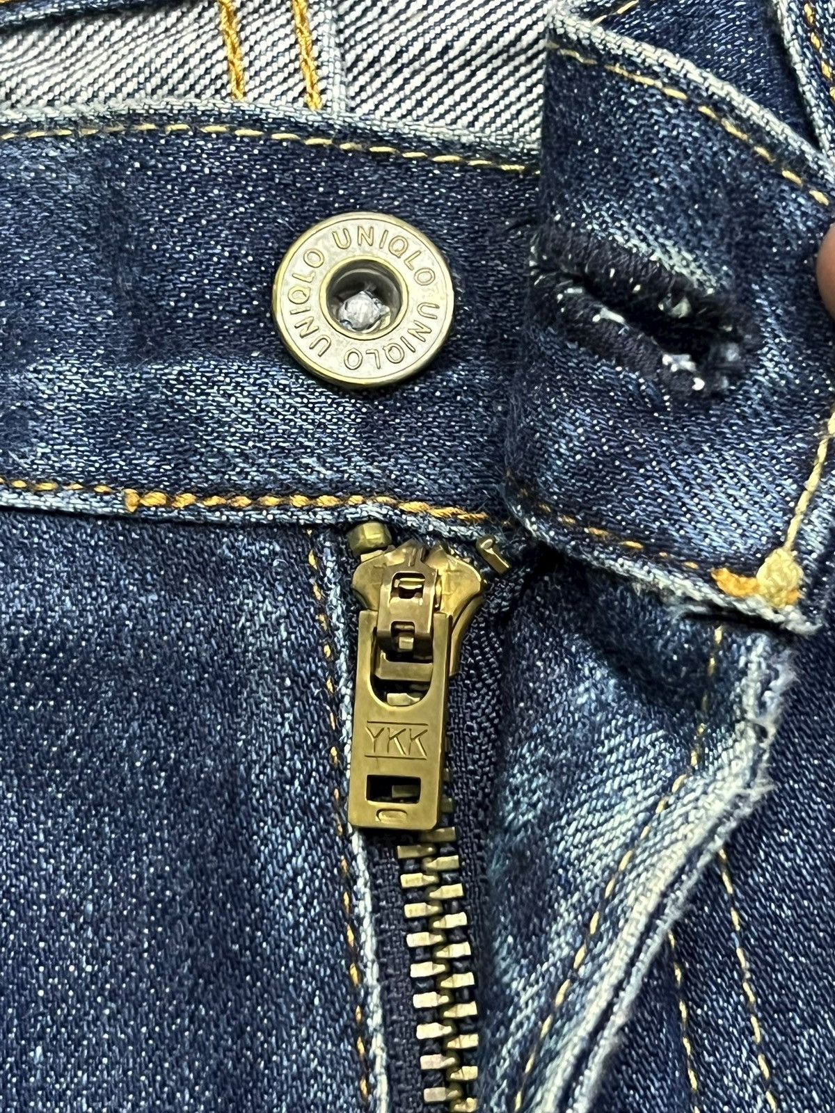 Uniqlo Vintage Uniqlo Selvedge Denim Japan - Faded Wash, Distressed Size US 34 / EU 50 - 10 Thumbnail