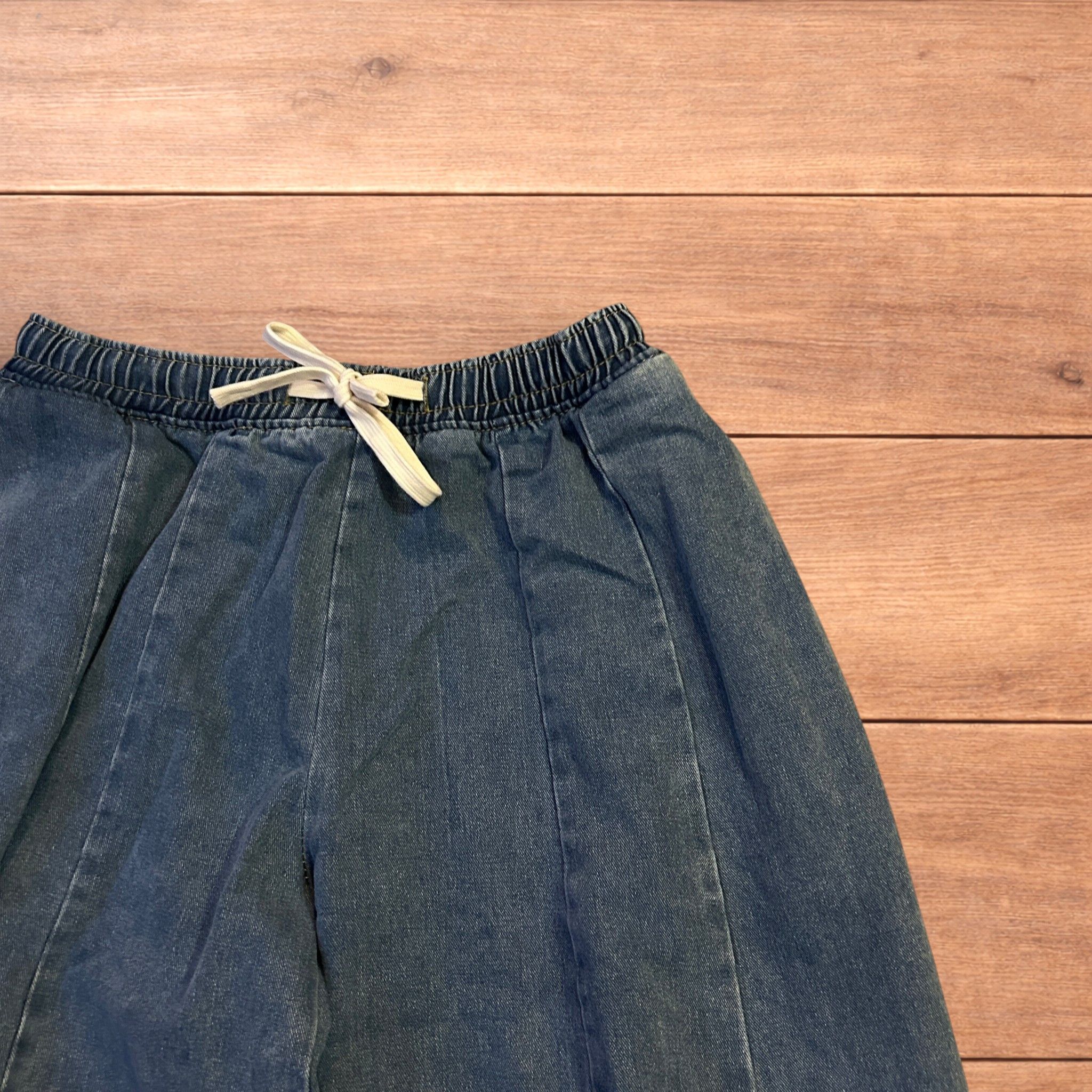 Japanese Brand Super baggy wide leg balloon fit jeans in washed mid blue. Size US 34 / EU 50 - 3 Thumbnail