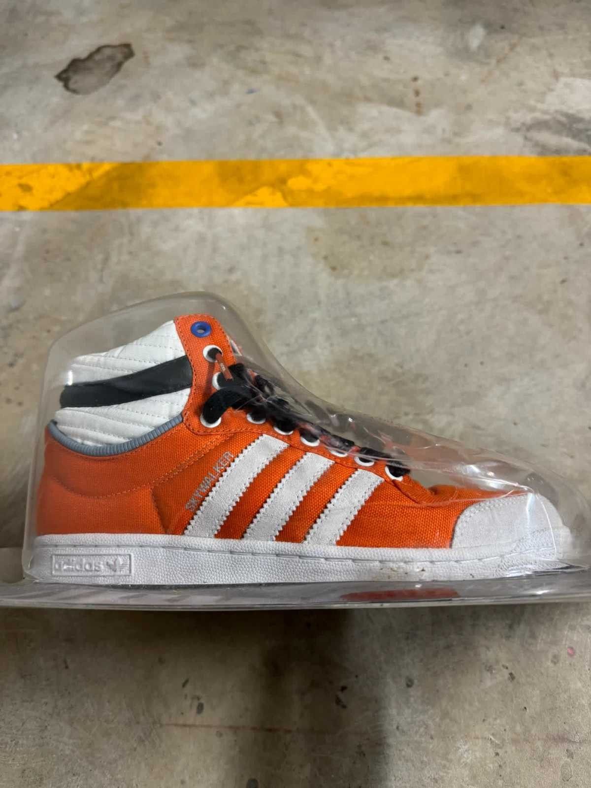 Adidas × Star Wars Grailed Size US 8 / EU 41 - 3 Thumbnail