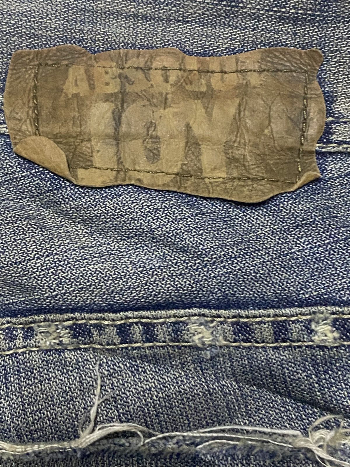Absolut Joy Vintage Y2K Absolut Joy Mud Wash Distressed Loose Jeans Size US 35 - 13 Thumbnail