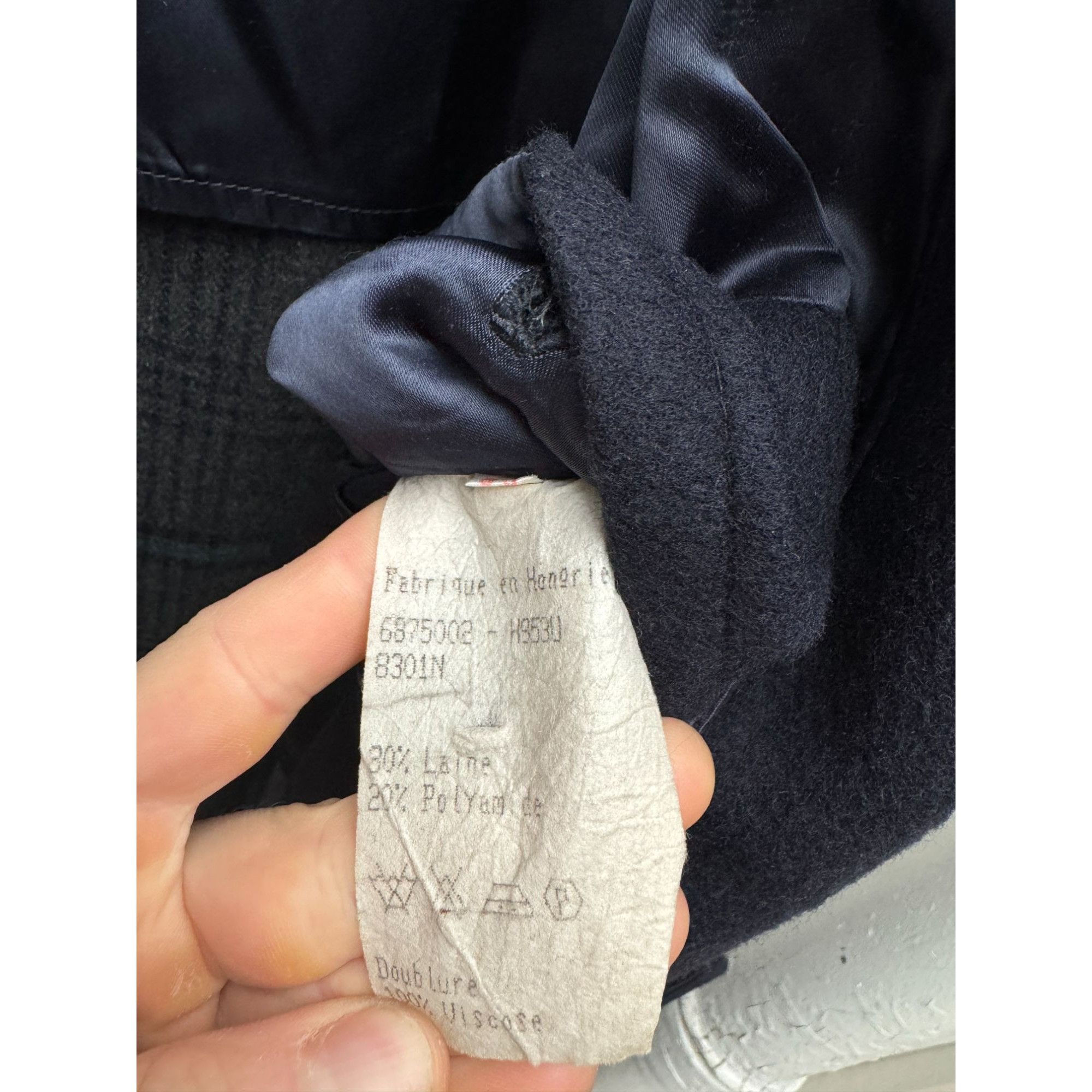Yves Saint Laurent Heavy Navy Wool Belted Overcoat Size US M / EU 48-50 / 2 - 5 Thumbnail
