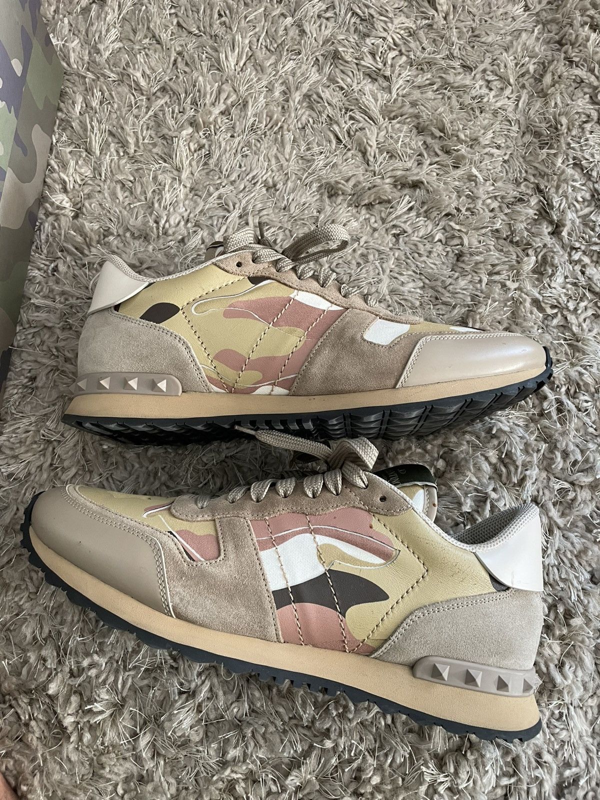 Valentino Valentino RockRunner Camo Size US 11 / EU 44 - 2 Thumbnail