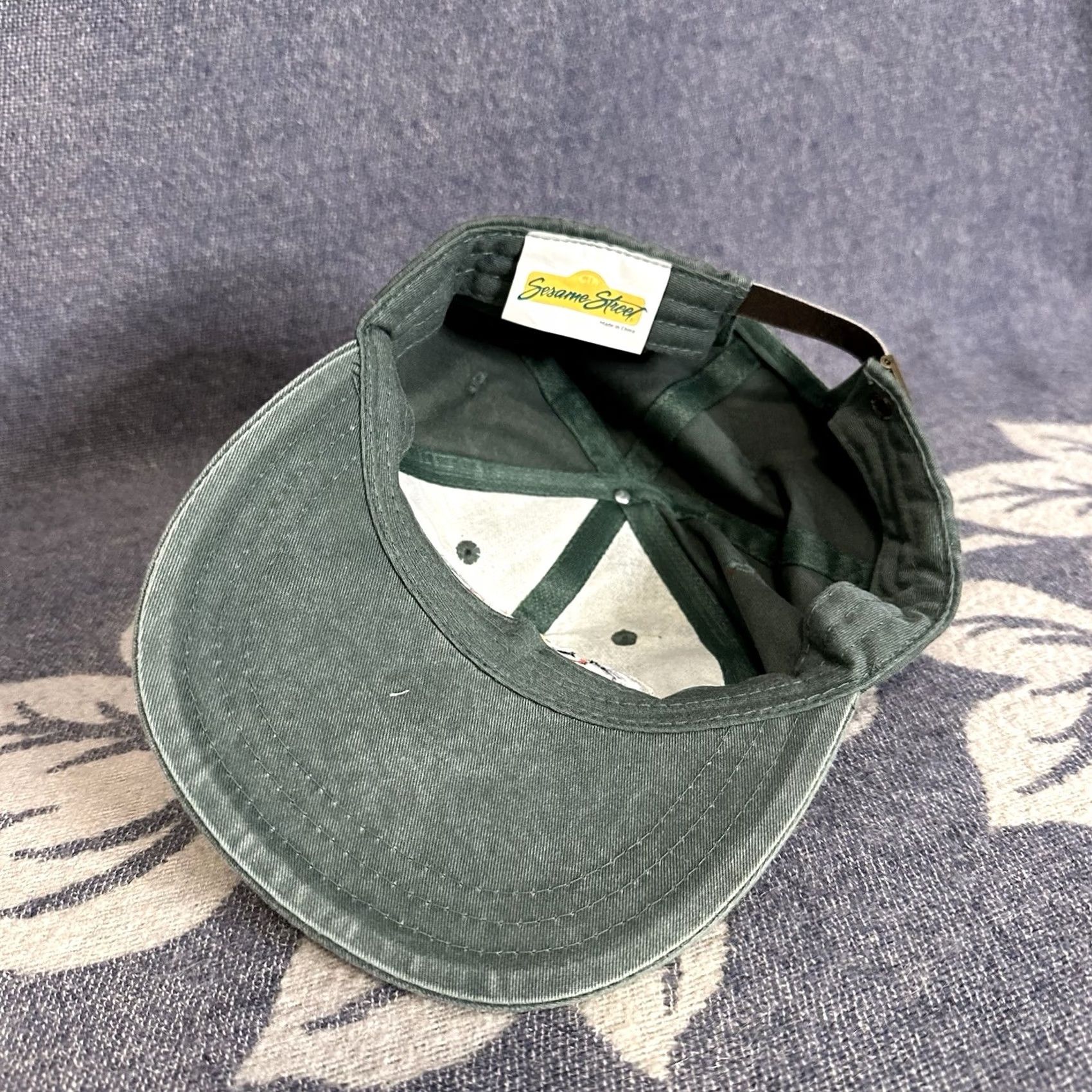 Vintage VINTAGE Sesame Street Elmo Embroidered Strapback Hat Cap One Size Green 90s Mens Size ONE SIZE - 5 Thumbnail
