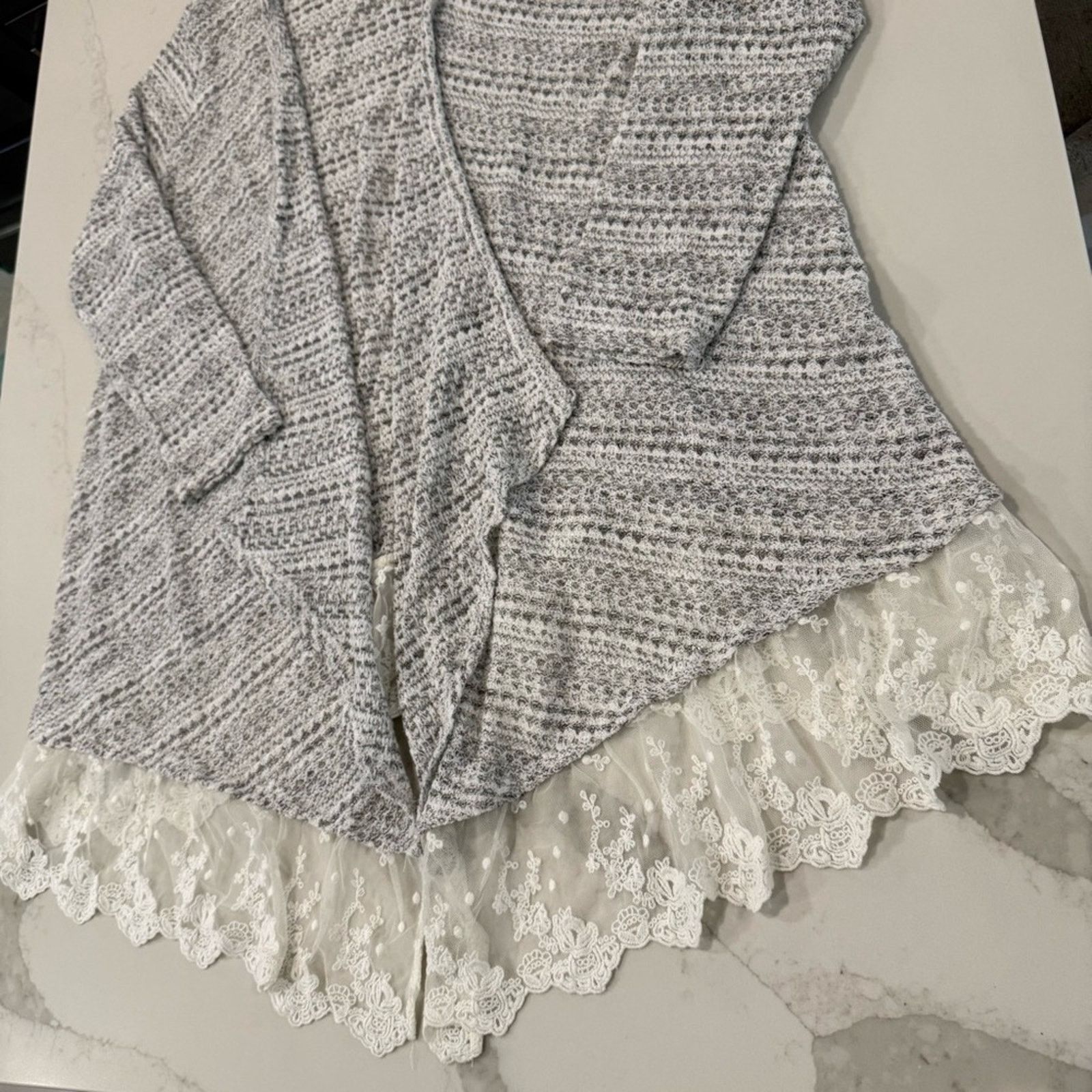 American Rag American Rag Cie Lace Trim Knit Cardigan Sweater Women’s 2X Size XXL / US 16-18 / IT 52-54 - 2 Thumbnail