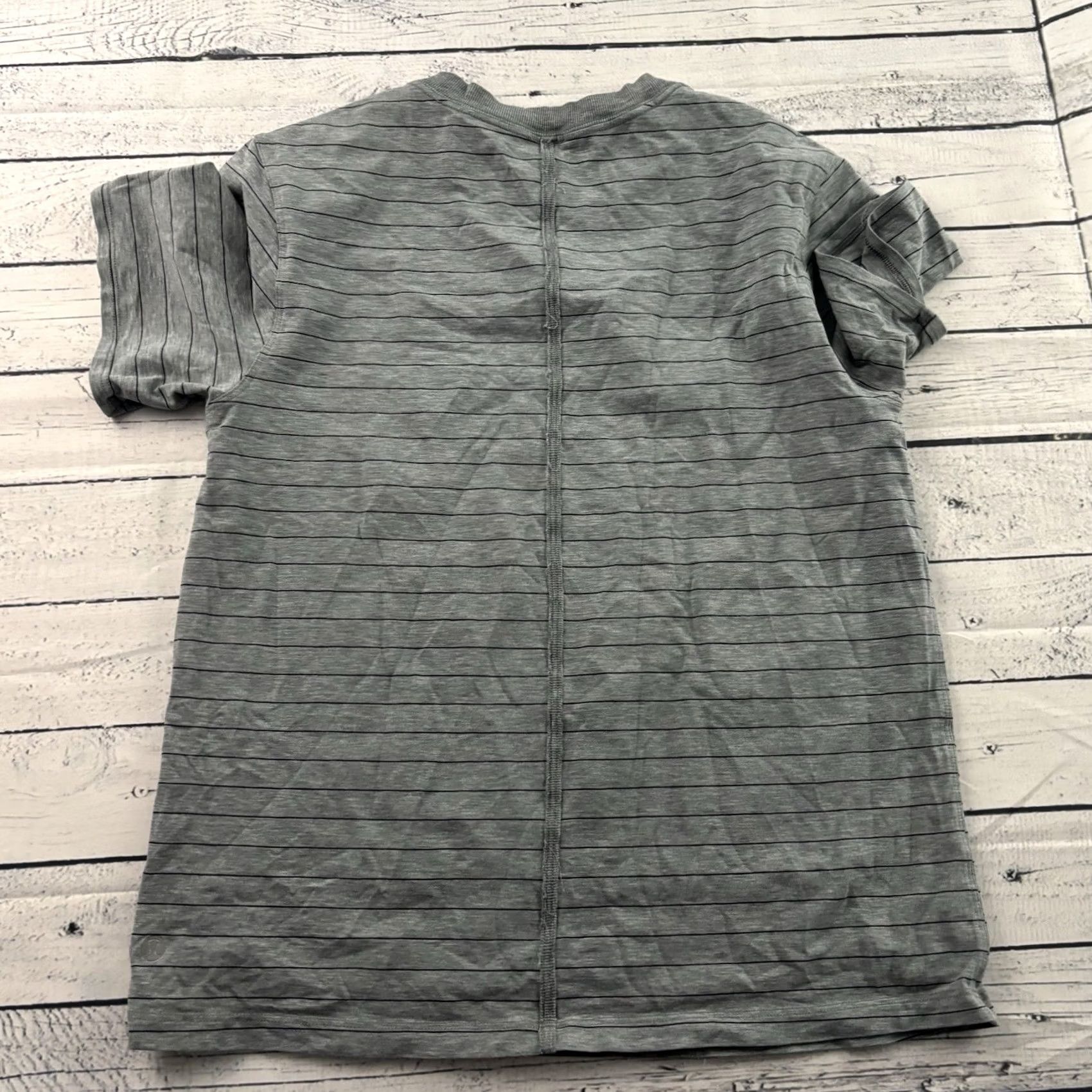 Lululemon Lululemon Love Striped Short Sleeve Crewneck T Shirt Women's 2 Gray Size XS / US 0-2 / IT 36-38 - 6 Thumbnail