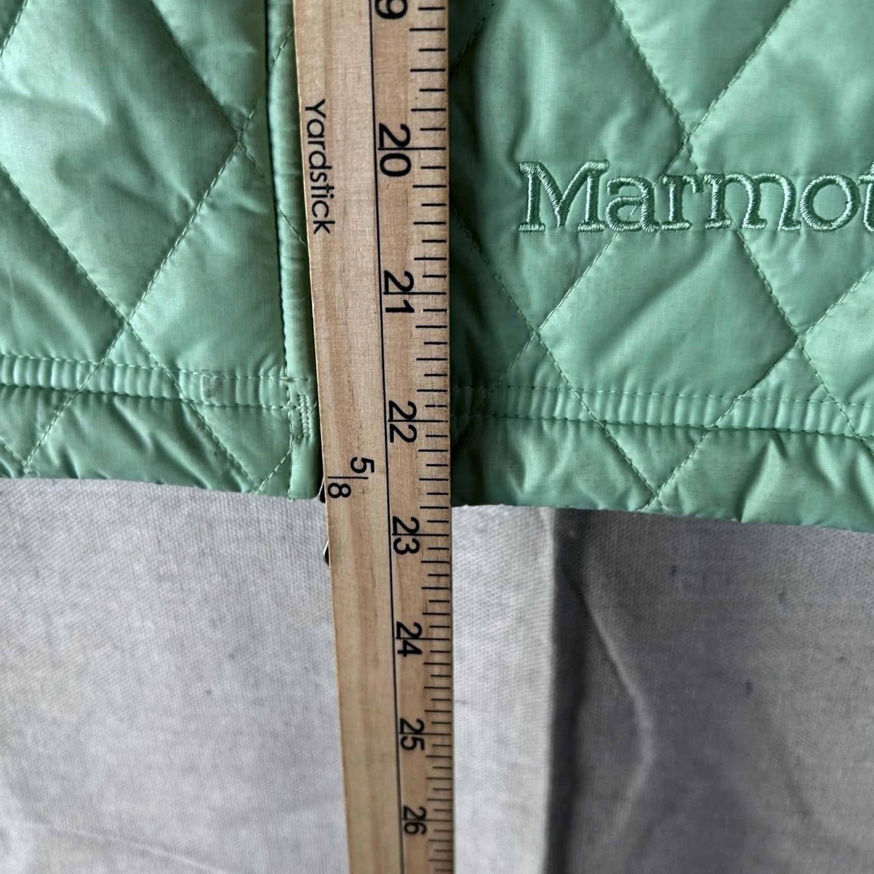 Marmot Marmot Womens Vest Medium Mint Green Black Outdoor Hiking Quilted Full Zip Size M / US 6-8 / IT 42-44 - 4 Thumbnail