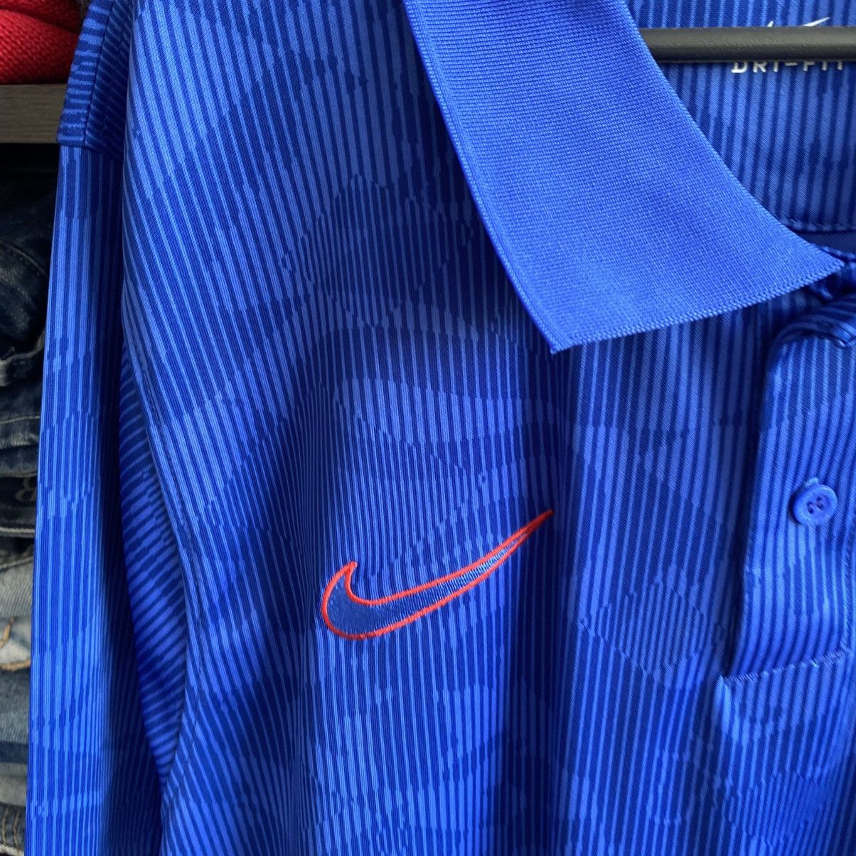 Nike Mens Nike England National Soccer home jersey Size US XXL / EU 58 / 5 - 4 Thumbnail